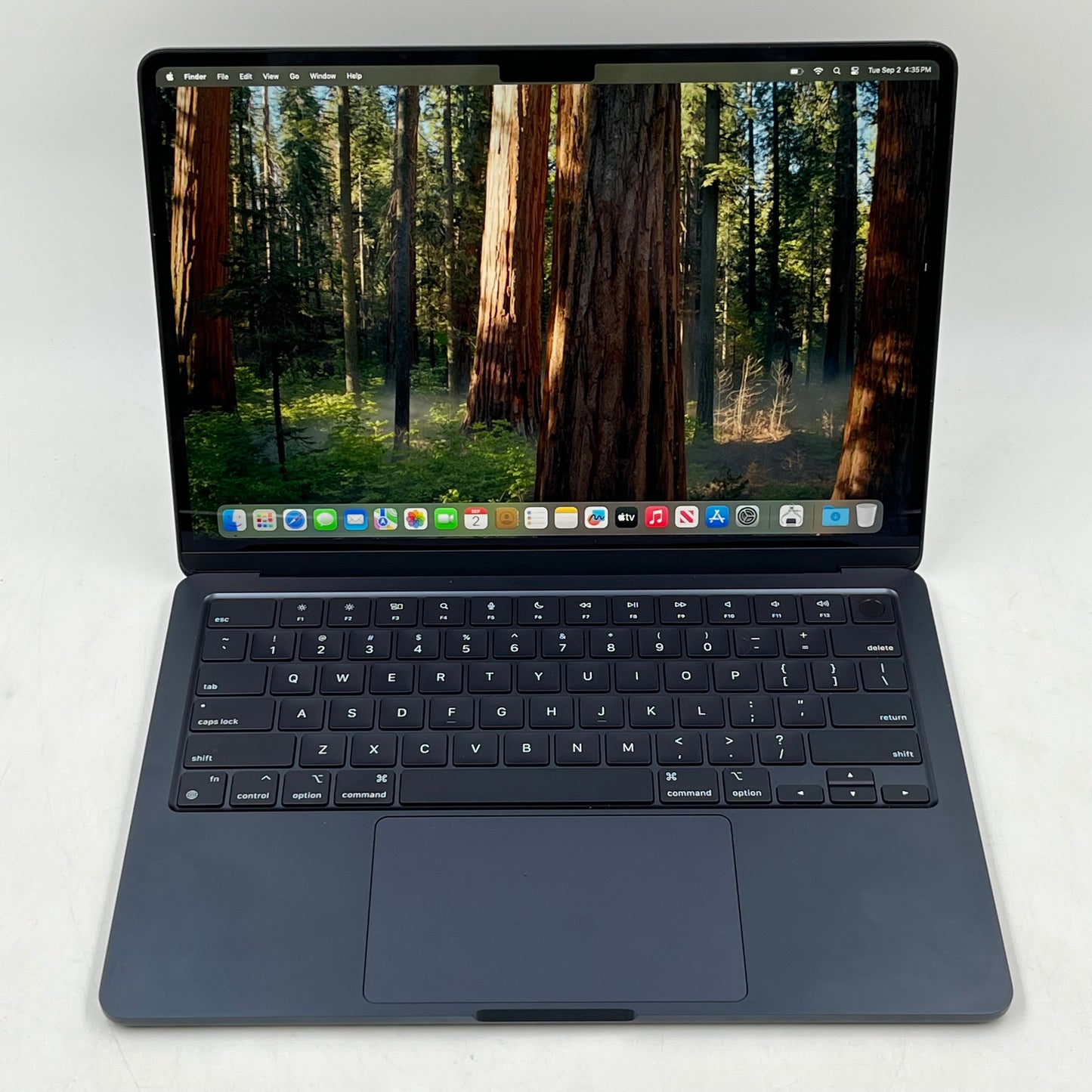 2024 Apple MacBook Air 13.6" M3 8C GPU 4.0GHz 16GB RAM 256GB SSD A3113