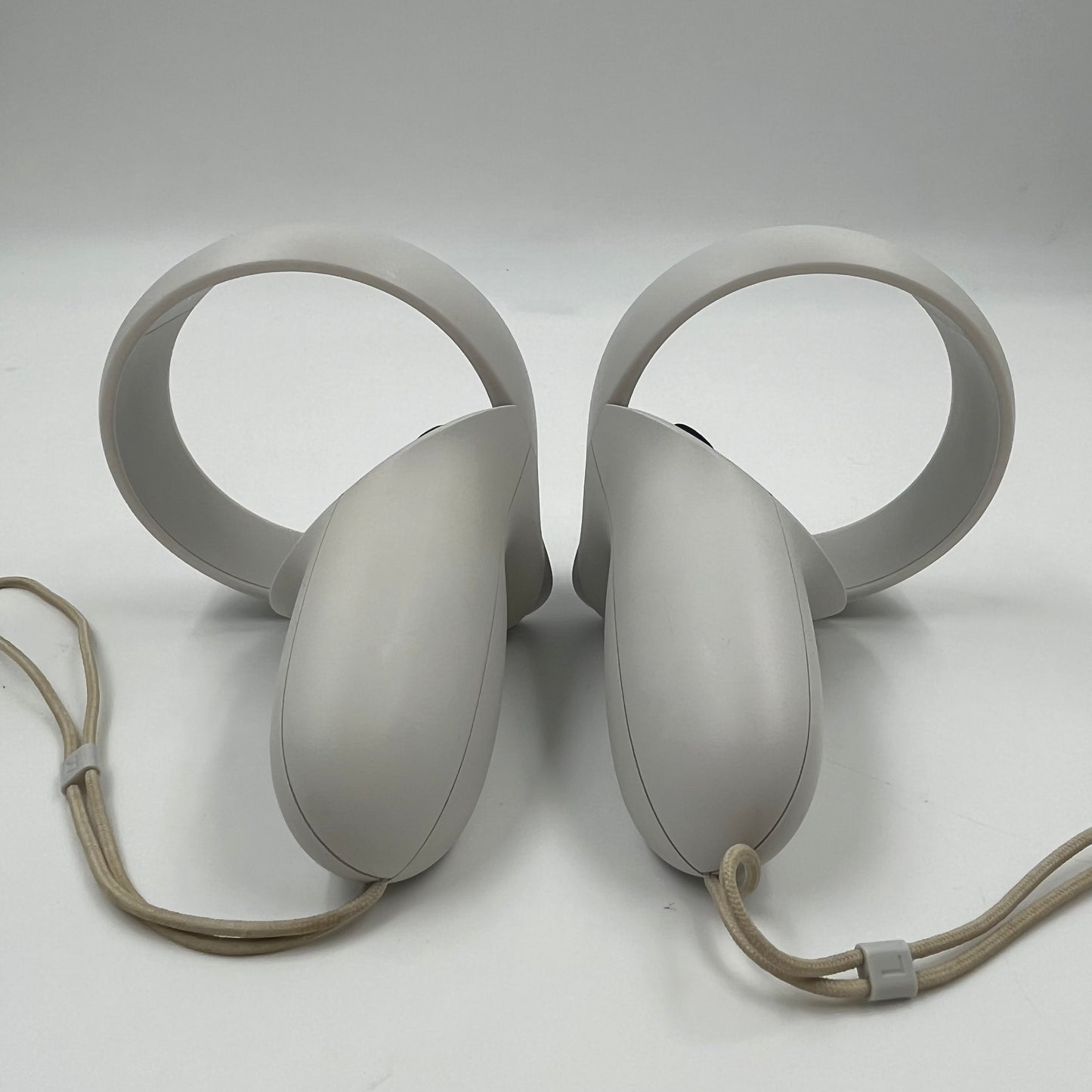 Meta Quest 2 128GB Standalone All-in-One VR Headset KW49CM