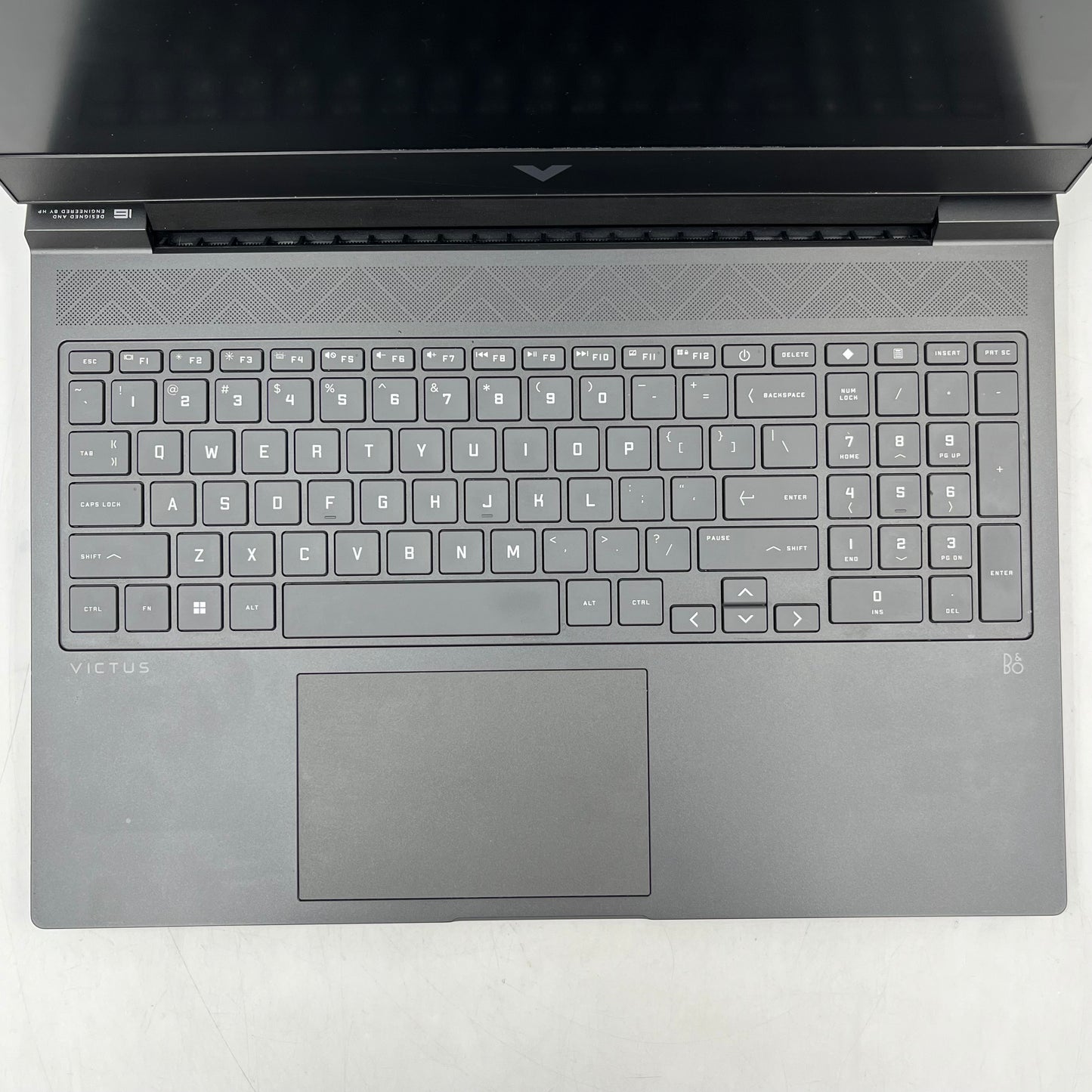HP Victus 16-R0073CL 16" i7-13700HX 2.1GHz 32GB RAM 1TB SSD GeForce RTX 4060