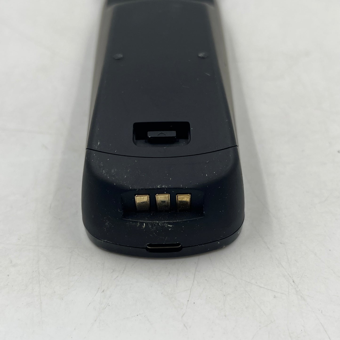 URC TRC-1480 Wifi Remote Control w Charging Base and Battery