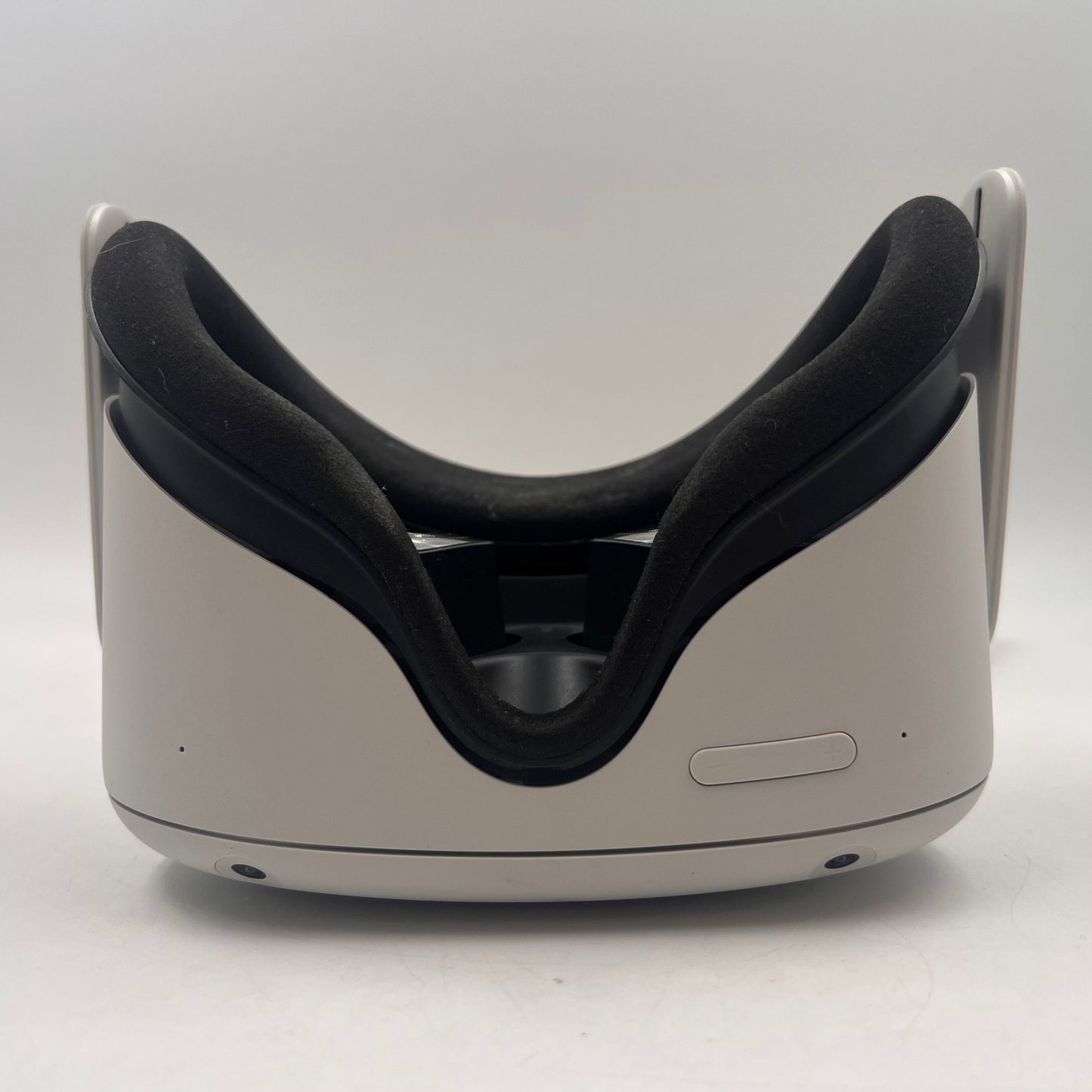 Meta Quest 2 64GB Standalone All-in-One VR Headset KW49CM
