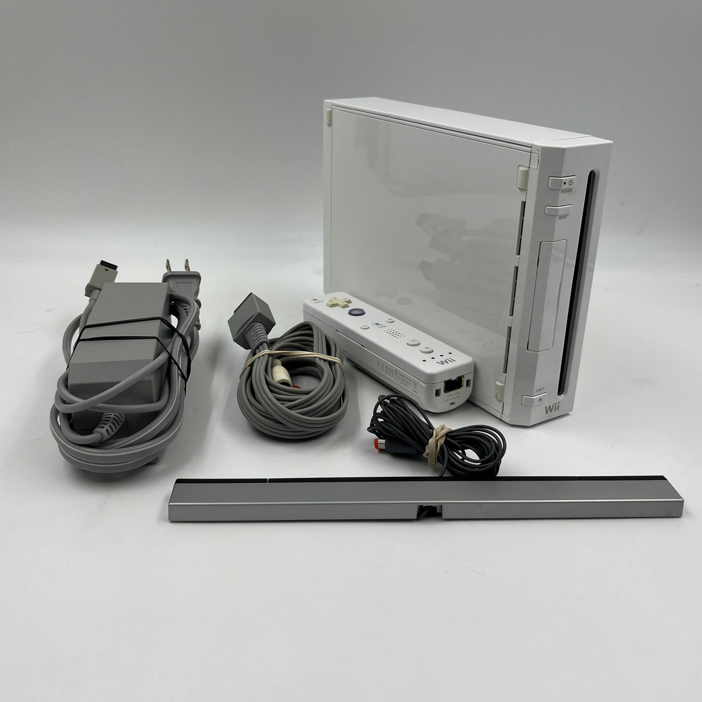 Nintendo Wii Video Game Console RVL-001 White