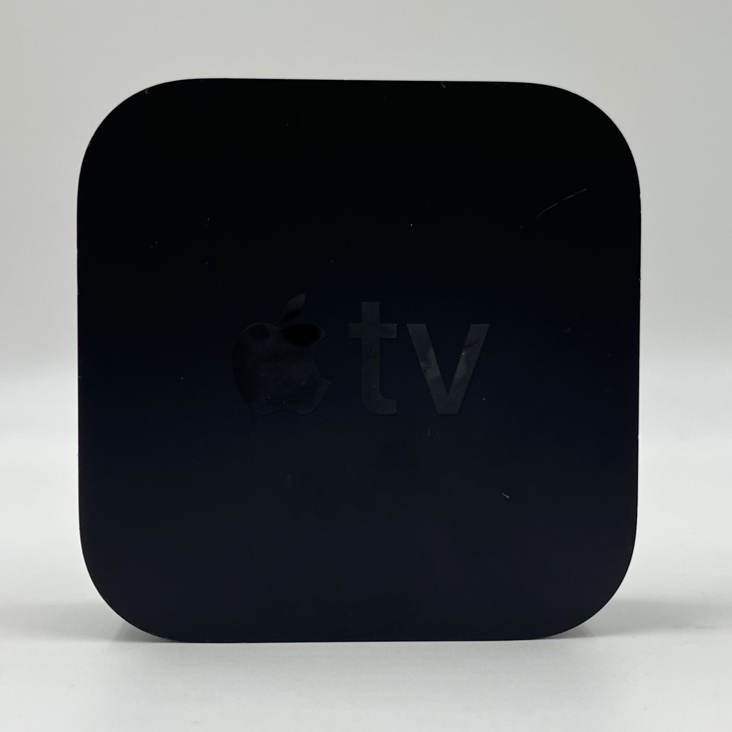 Apple TV 4K 1st Gen 32GB Digital Media Streamer MQD22LL/A WiFi + Ethernet 64GB