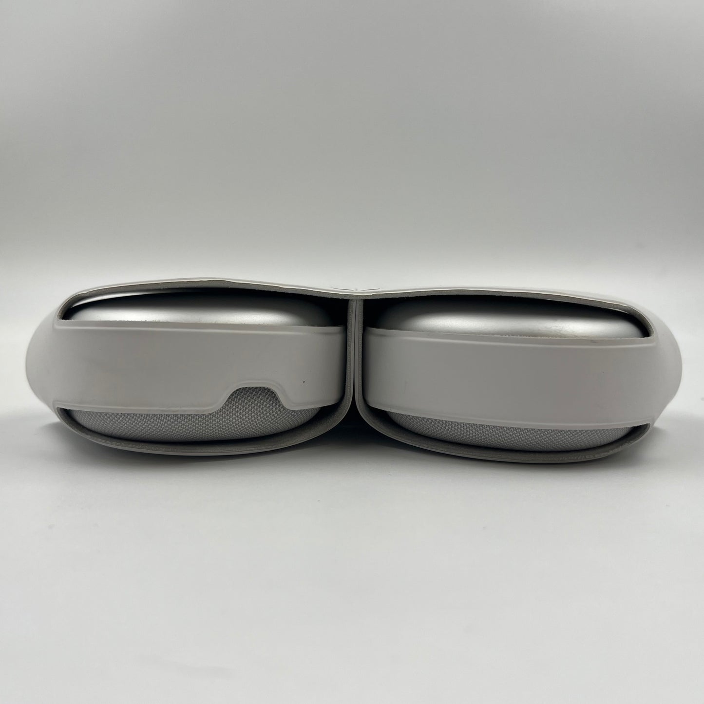 Apple AirPods Max Wireless Over-Ear Headphones Silver MGYJ3AM/A