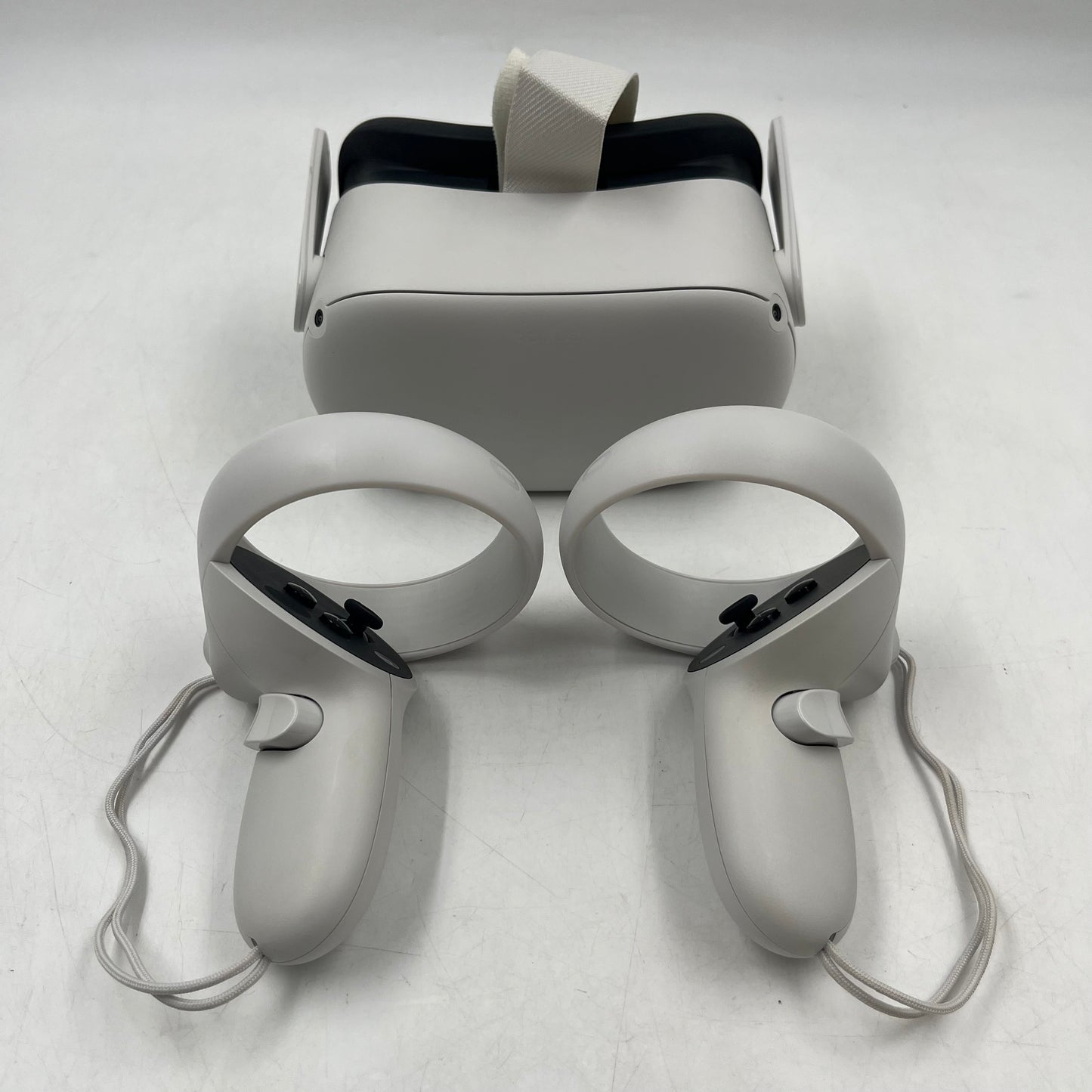 Meta Quest 2 128GB Standalone All-in-One VR Headset KW49CM