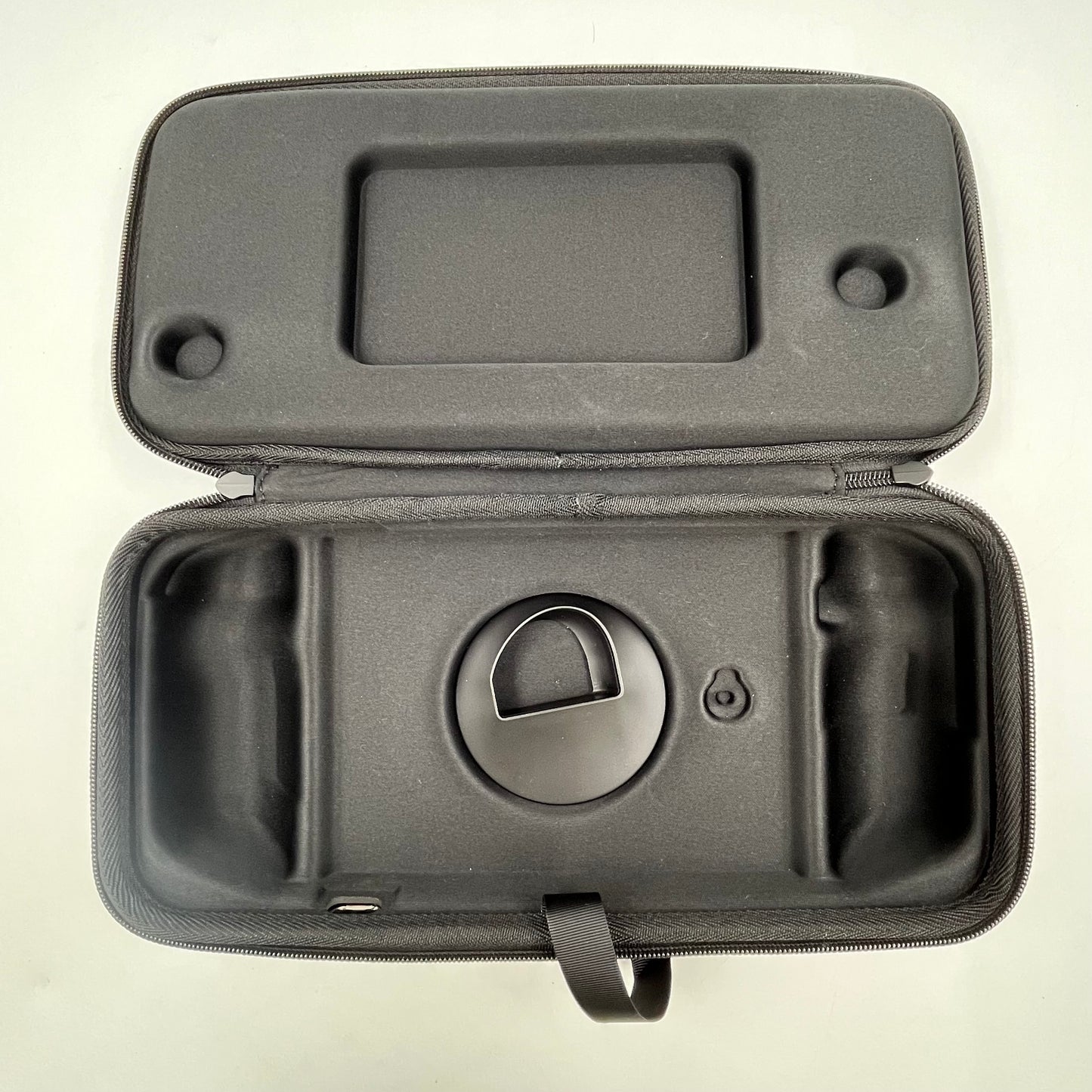 Lenovo Legion Go 8.8" AMD Ryzen Z1 Extreme 16GB 1TB Shadow Black 83E1001YUS