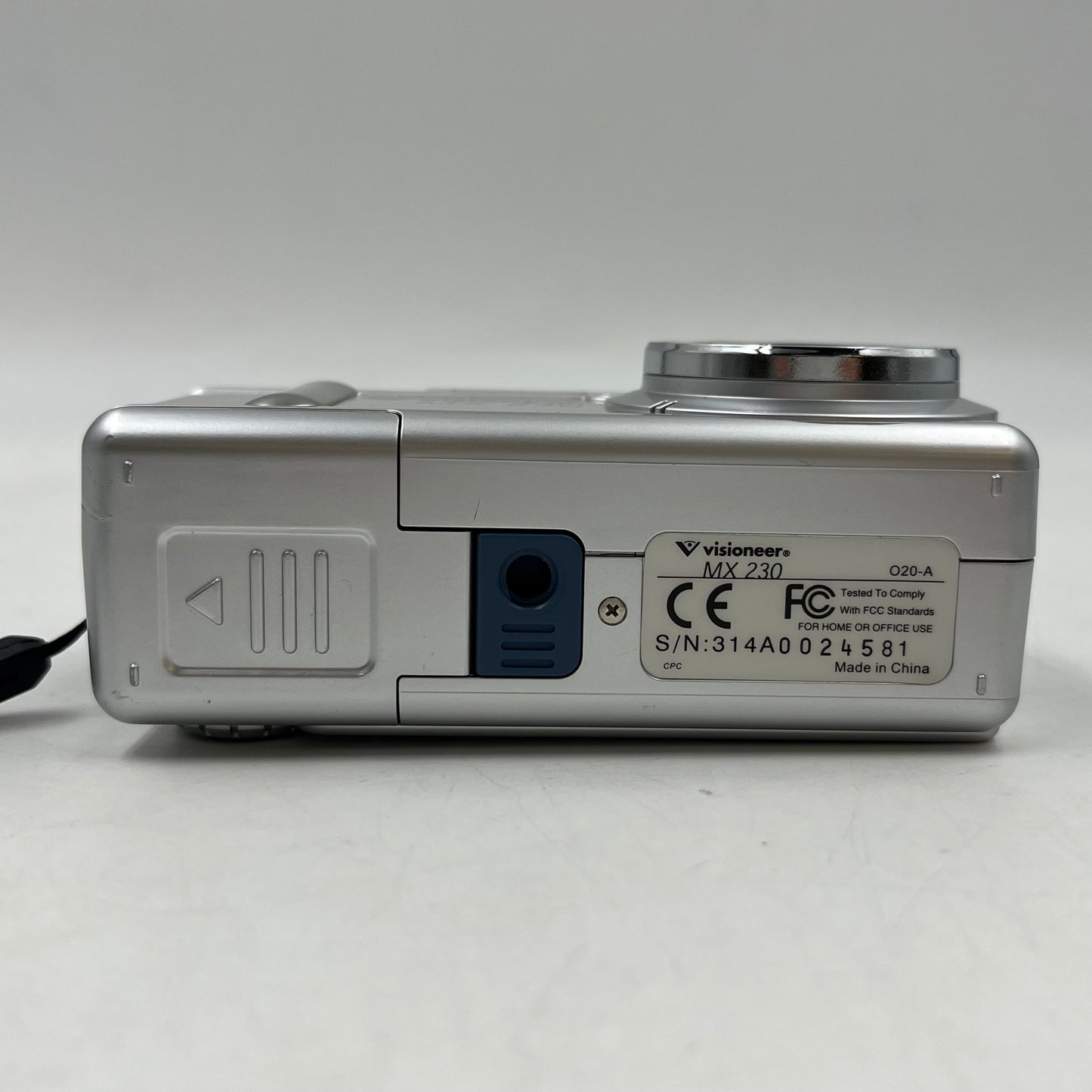 Visioneer MX 230 2MP Digital Camera
