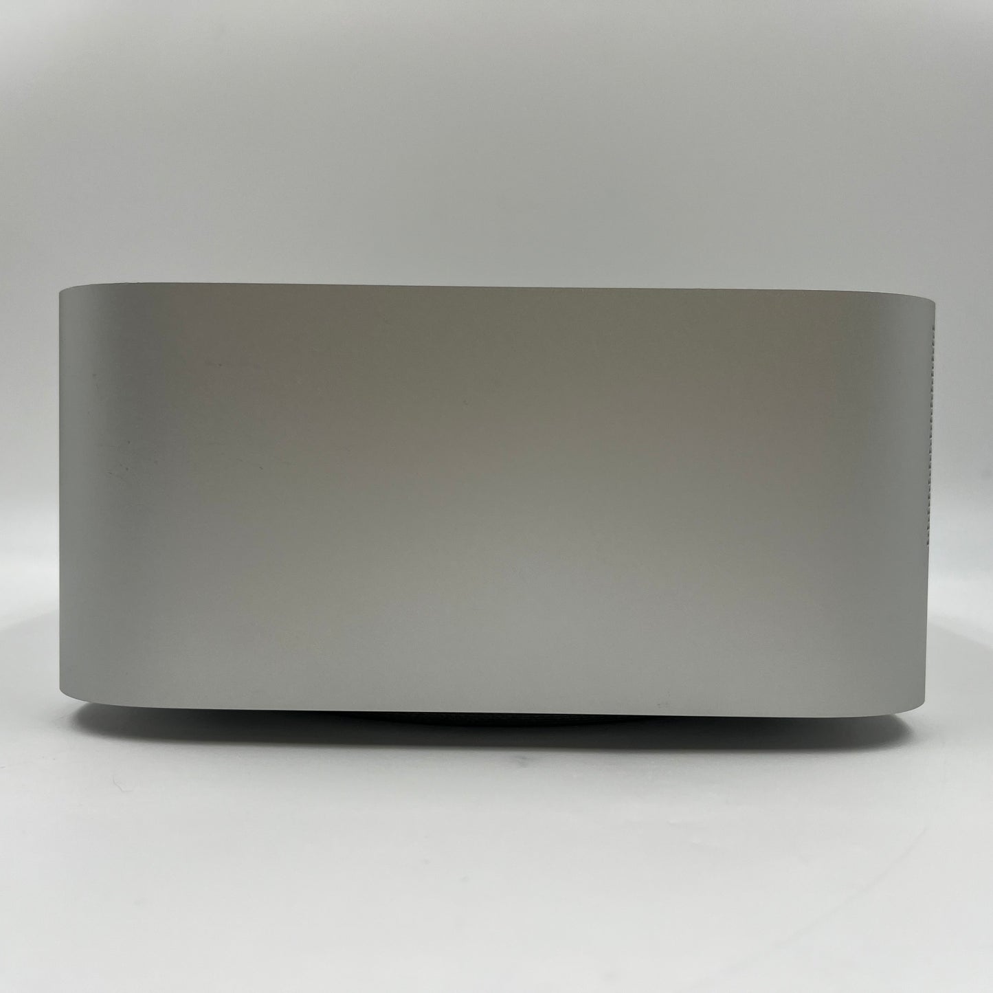 2022 Apple Mac Studio M1 Ultra 3.2GHz 128GB RAM 4TB SSD Silver A2615