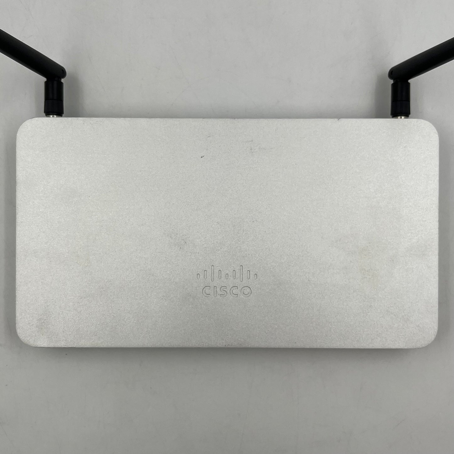 Cisco Meraki Network Security/Firewall Appliance MX67W Unclaimed No PSU