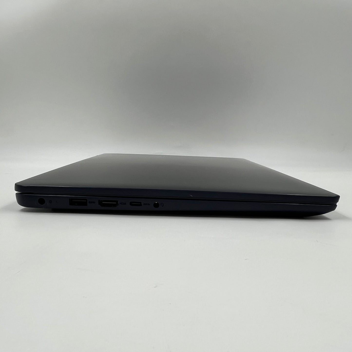 Lenovo IdeaPad 1 15.6" Ryzen 5 7520U 2.8GHz 16GB RAM 256GB SSD