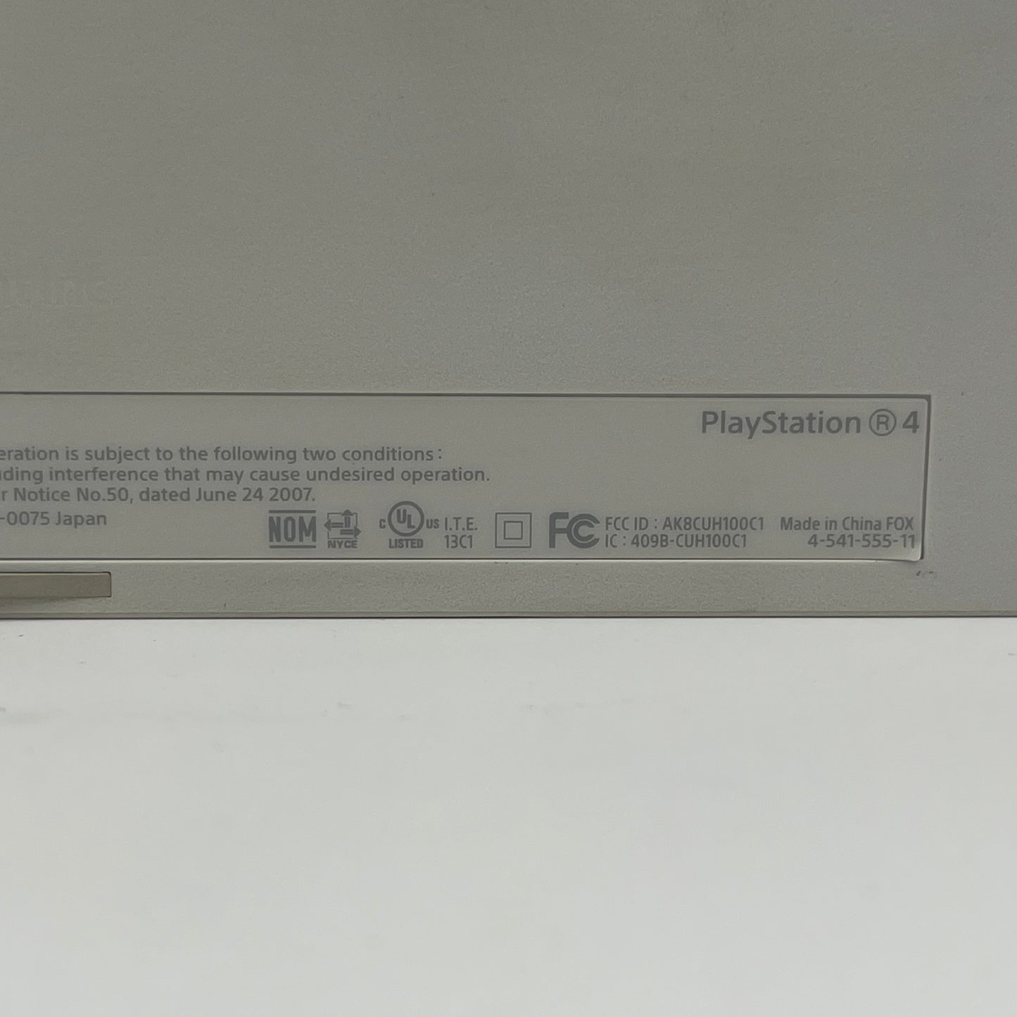 Sony PlayStation 4 PS4 500GB White Console Gaming System CUH-1115A