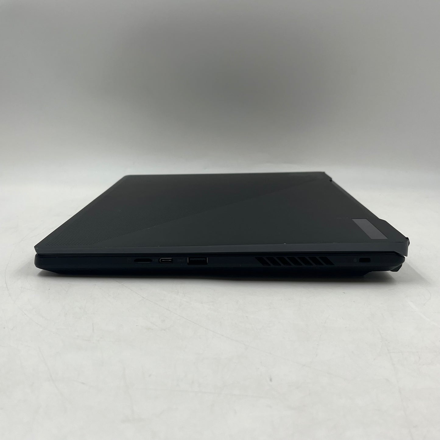 Asus ROG Zephyrus M16 GU604 i9-13900H 2.6GHz 32GB RAM 1TB SSD GeForce RTX 4070