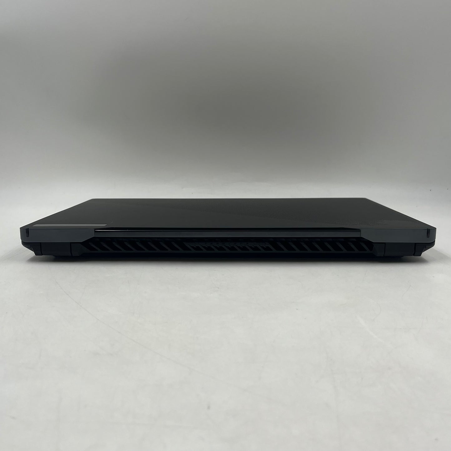 Asus ROG Zephyrus M16 GU604 i9-13900H 2.6GHz 32GB RAM 1TB SSD GeForce RTX 4070