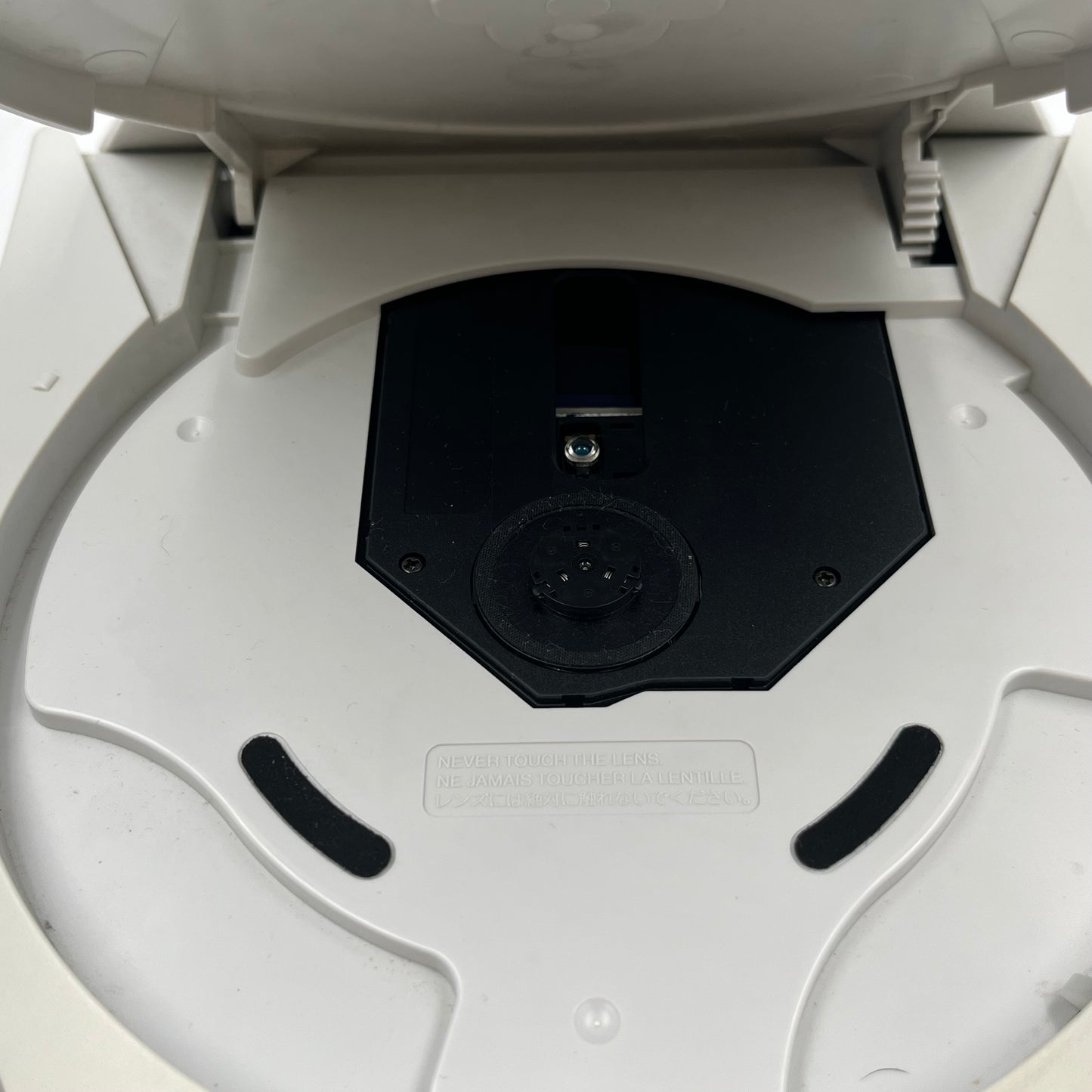 Sega Dreamcast Video Game Console White HKT-3020