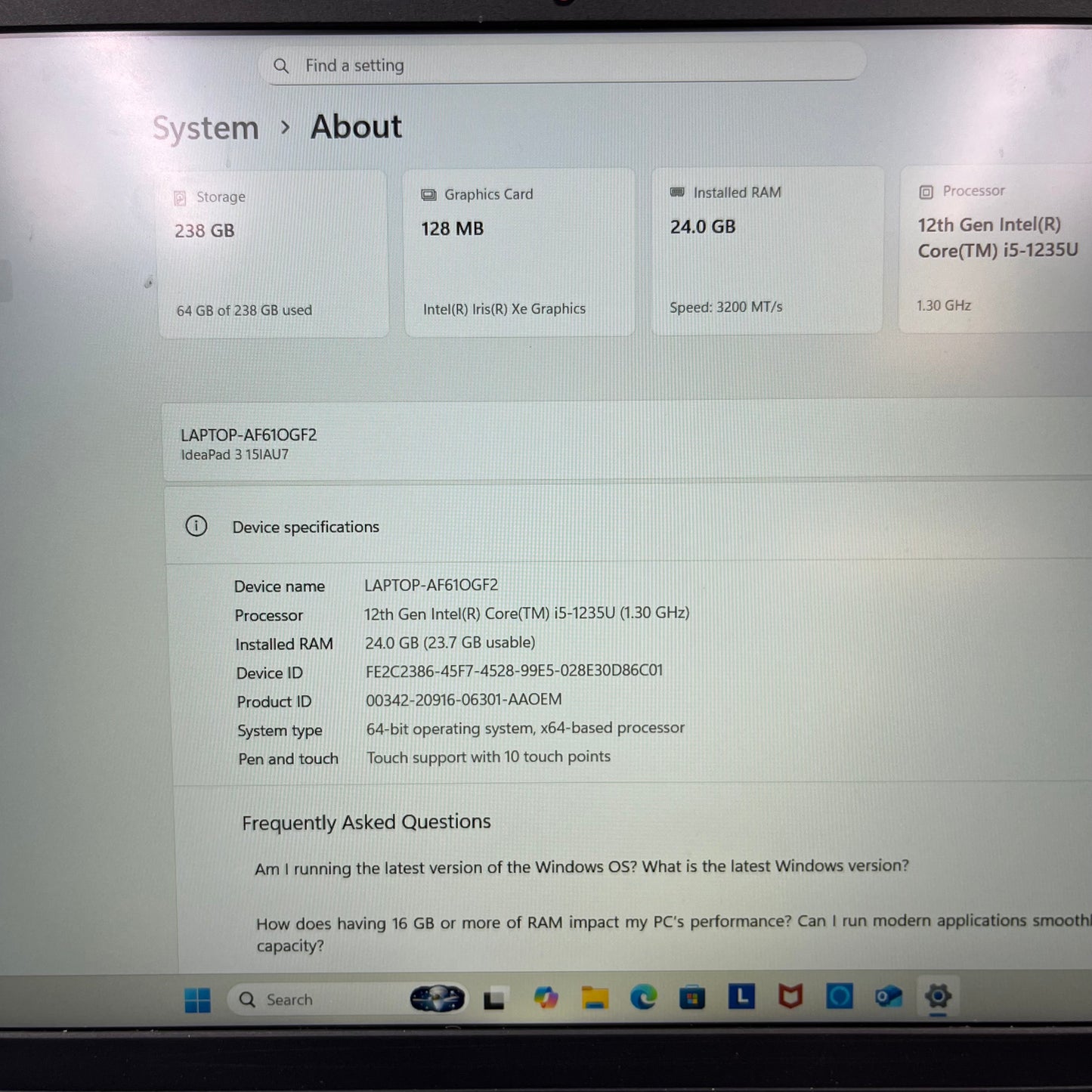 Lenovo IdeaPad 3 15IAU17 15.6" i5-1235U 1.3GHz 24GB RAM 256GB SSD