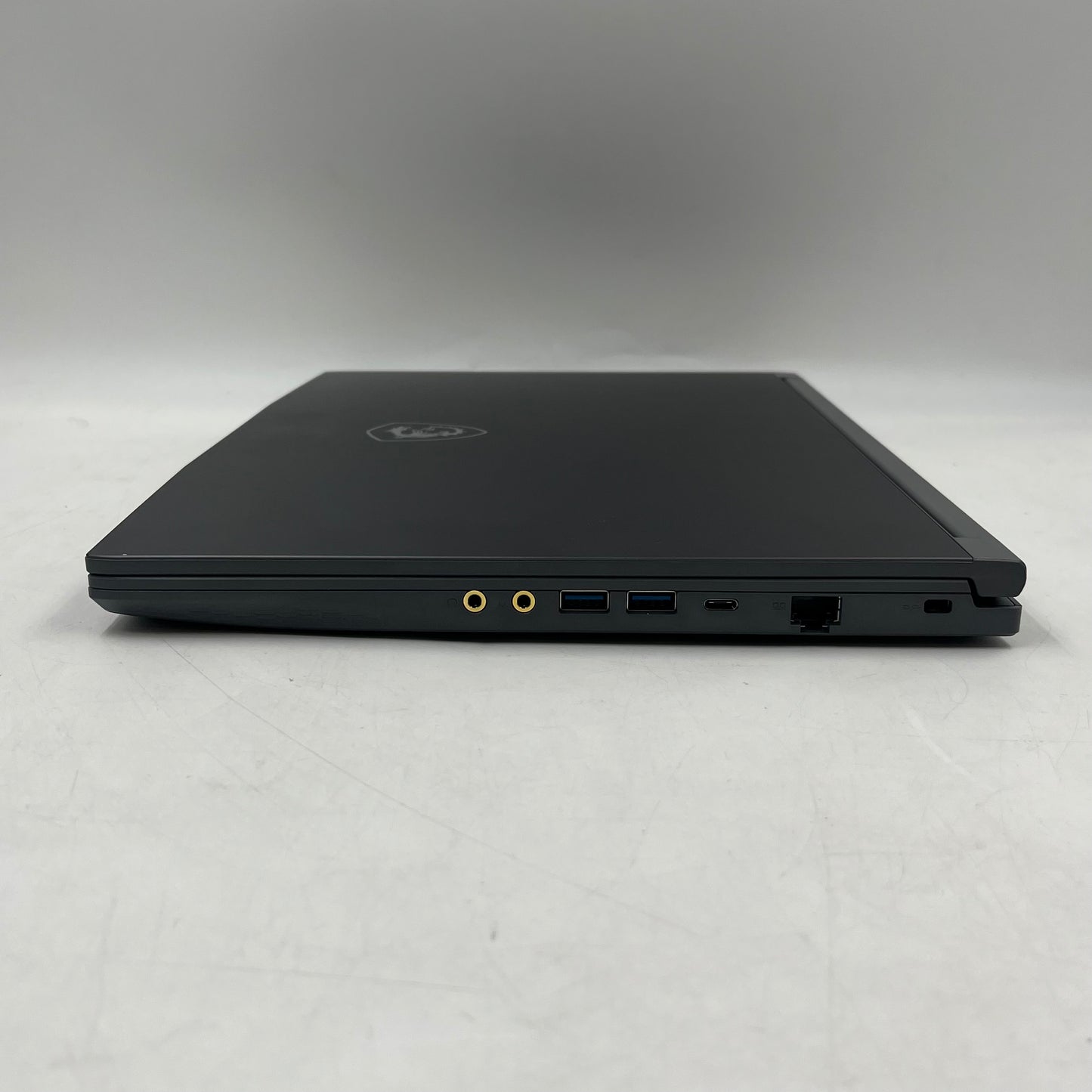 MSI Thin 15 B13VE 15.6" i5-13420H 2.1GHz 16GB RAM 512GB SSD GeForce RTX 4050