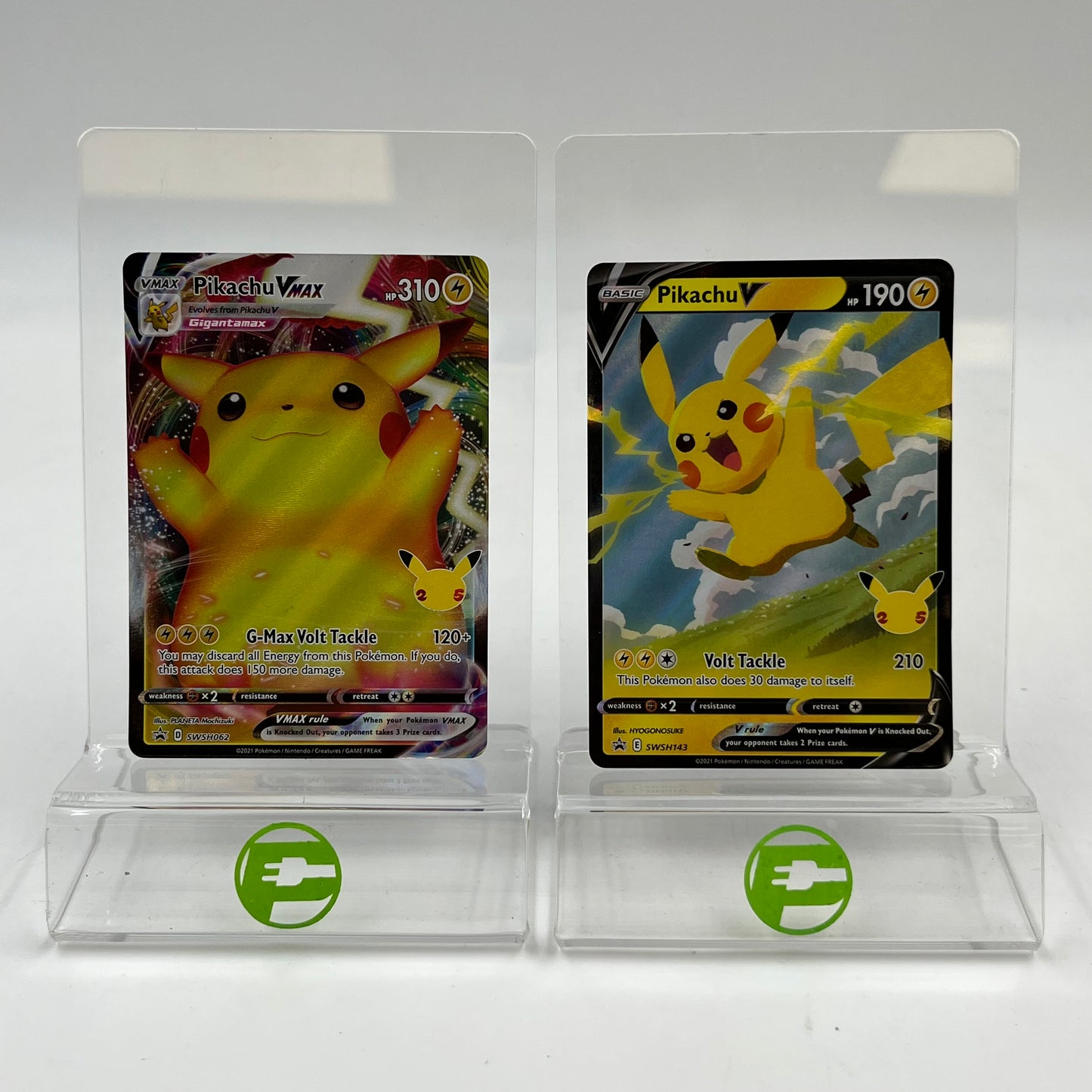 Pokemon VMAX Celebrations 25th Anniversary Pikachu Statue with 2x Pokemon Cards