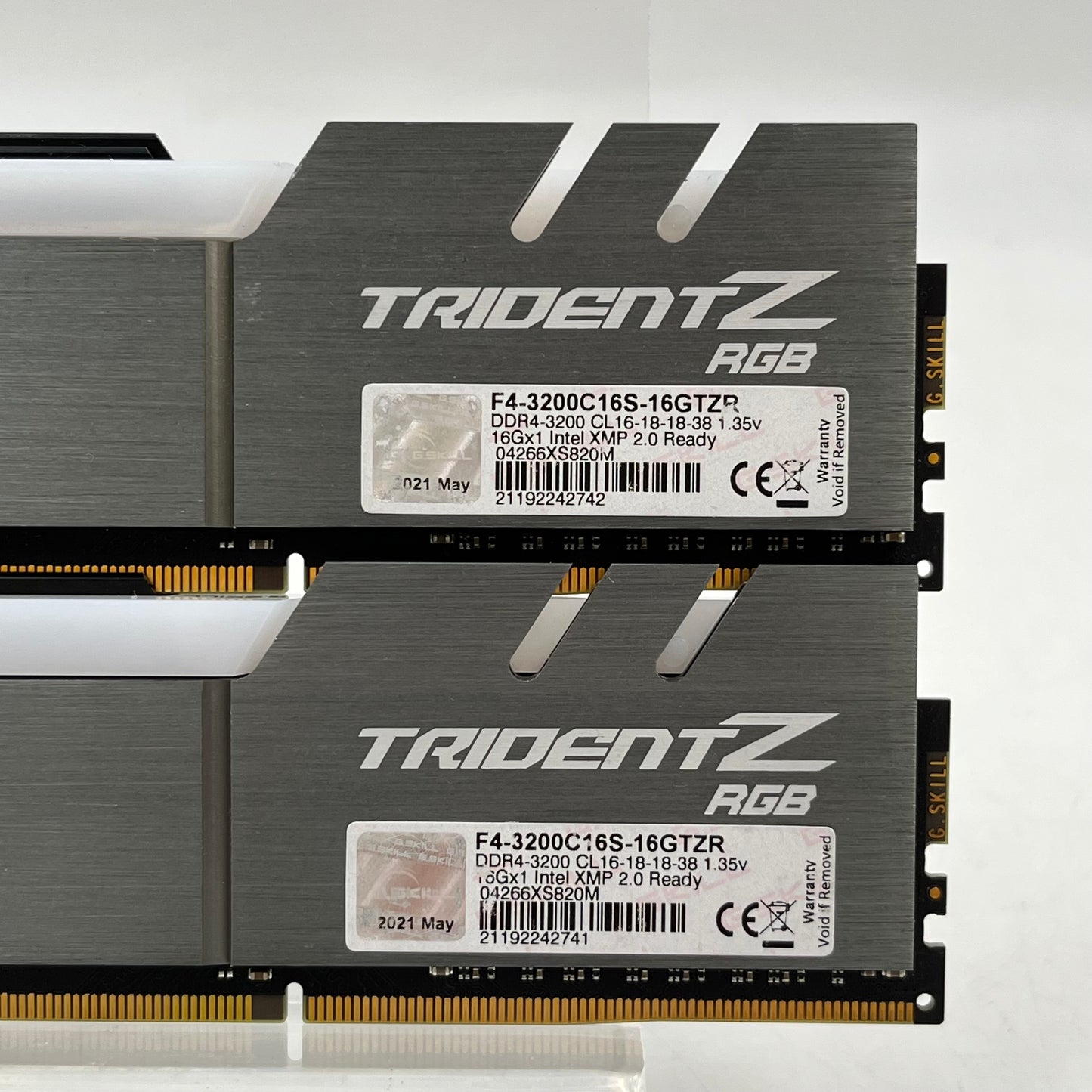 G.Skill Trident Z RGB 32GB (2x16GB) RAM DDR4 3200MHz F4-3200C16D-32GTZR RAM