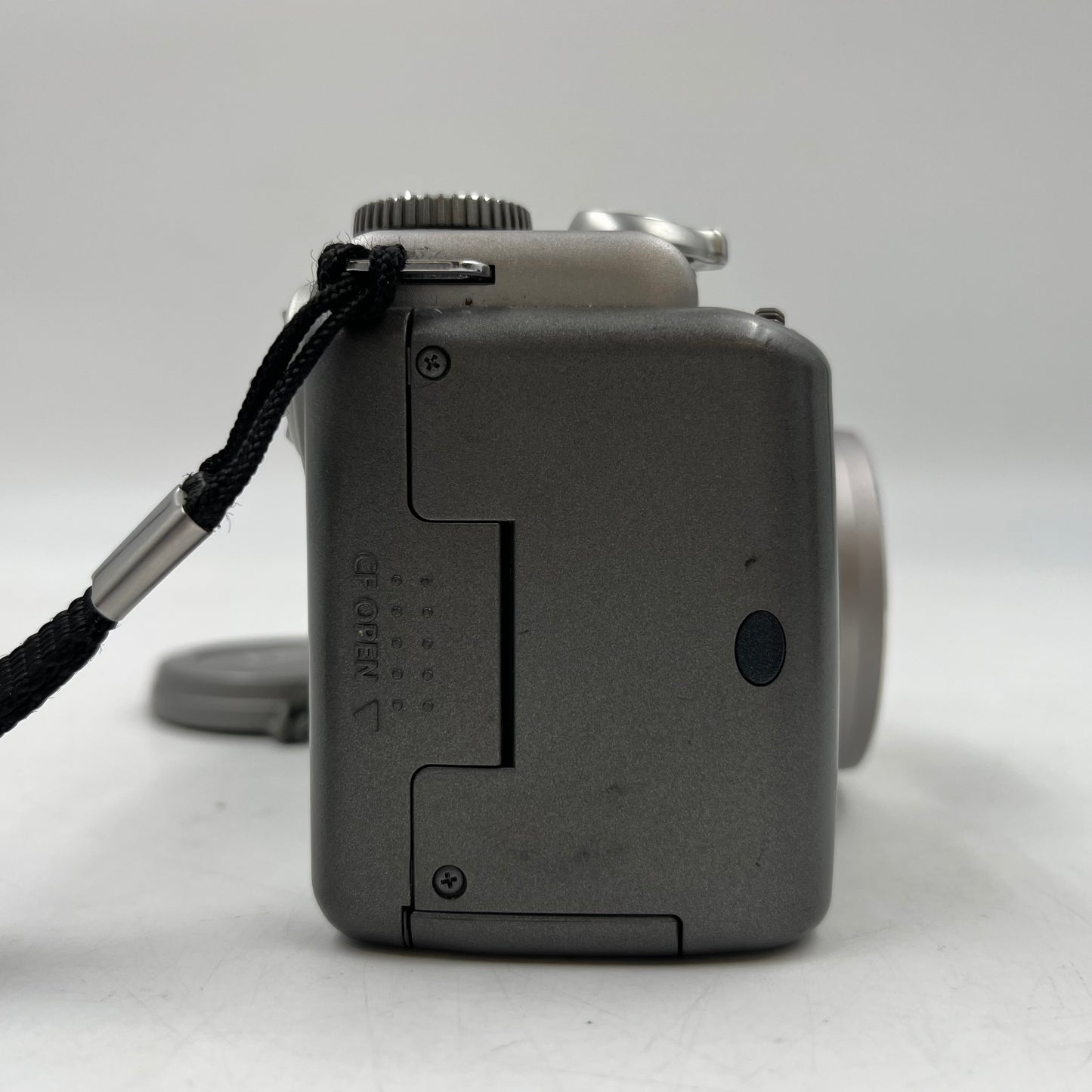 Canon PowerShot G3 4.0MP Digital Point-And-Shoot Camera