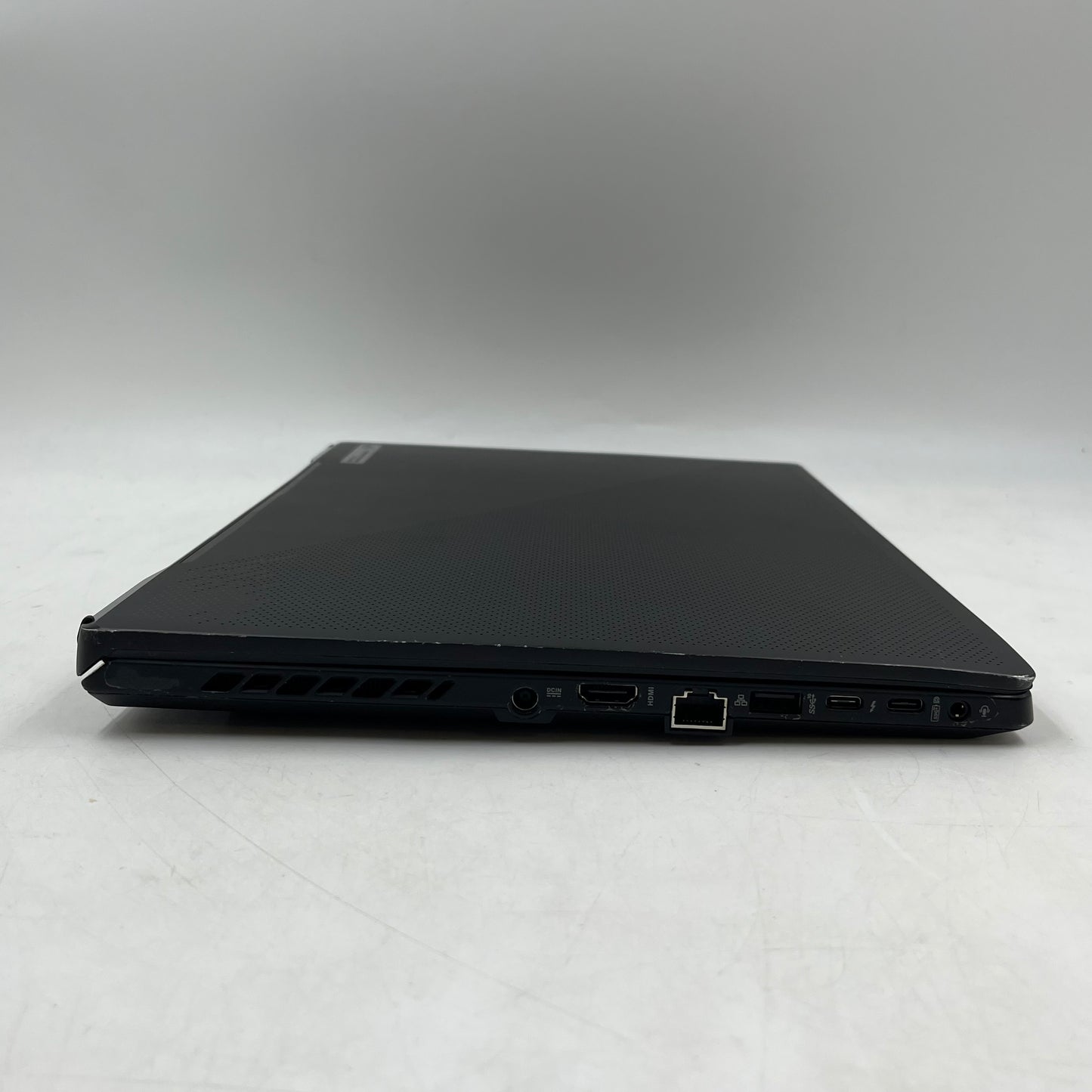 Asus ROG Zephyrus M16 GU603H i9-11900H 2.5GHz 16GB RAM 1TB SSD GeForce RTX 3060