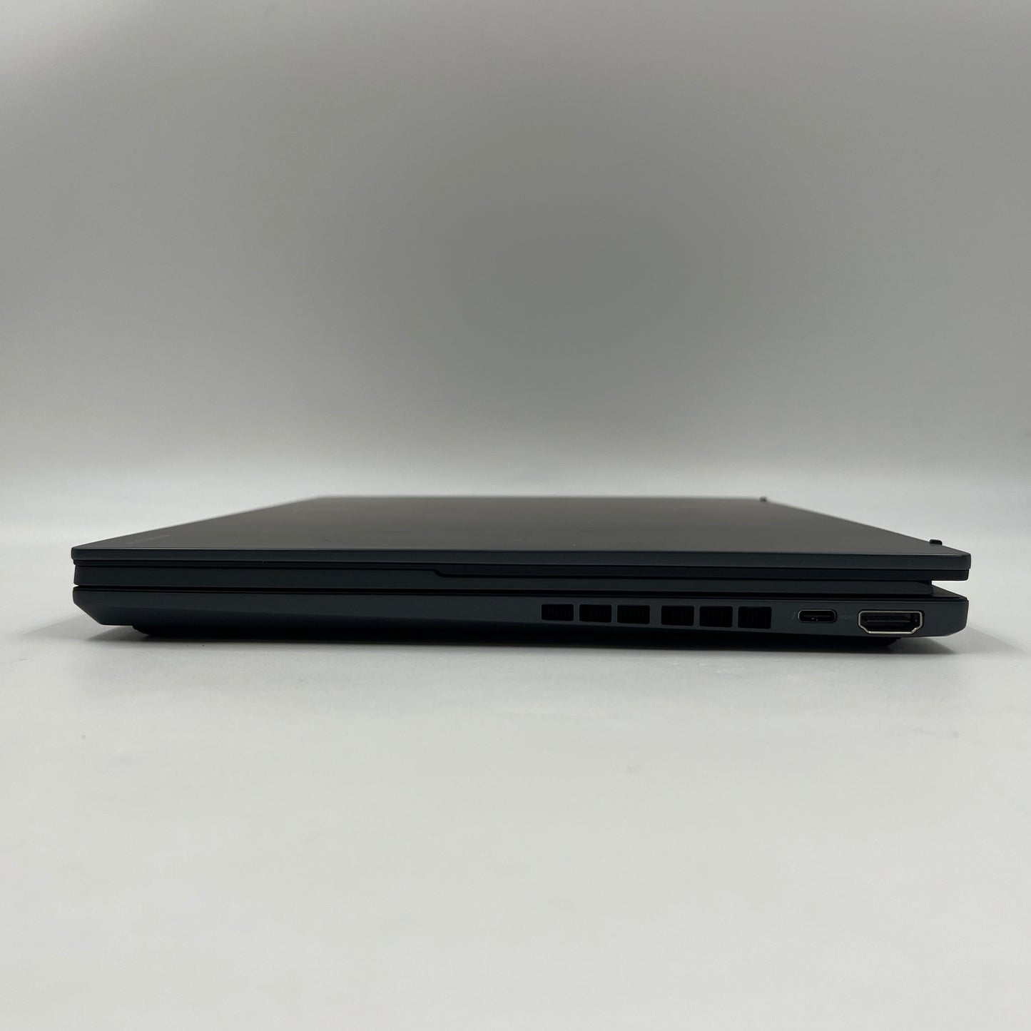 Asus Zenbook Duo 14 8RR6 14" Core Ultra 9 285H 2.9GHz 32GB RAM 1TB SSD arc 140T