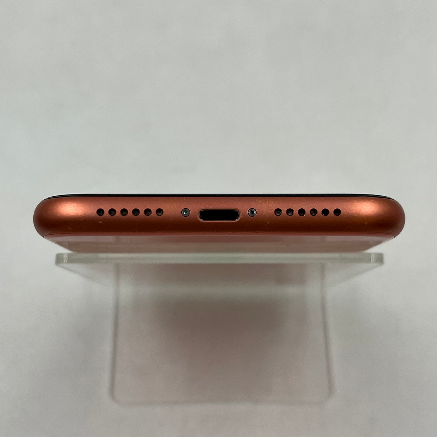 Unlocked Apple iPhone XR 64GB 17.6.1 Coral MT342LL/A