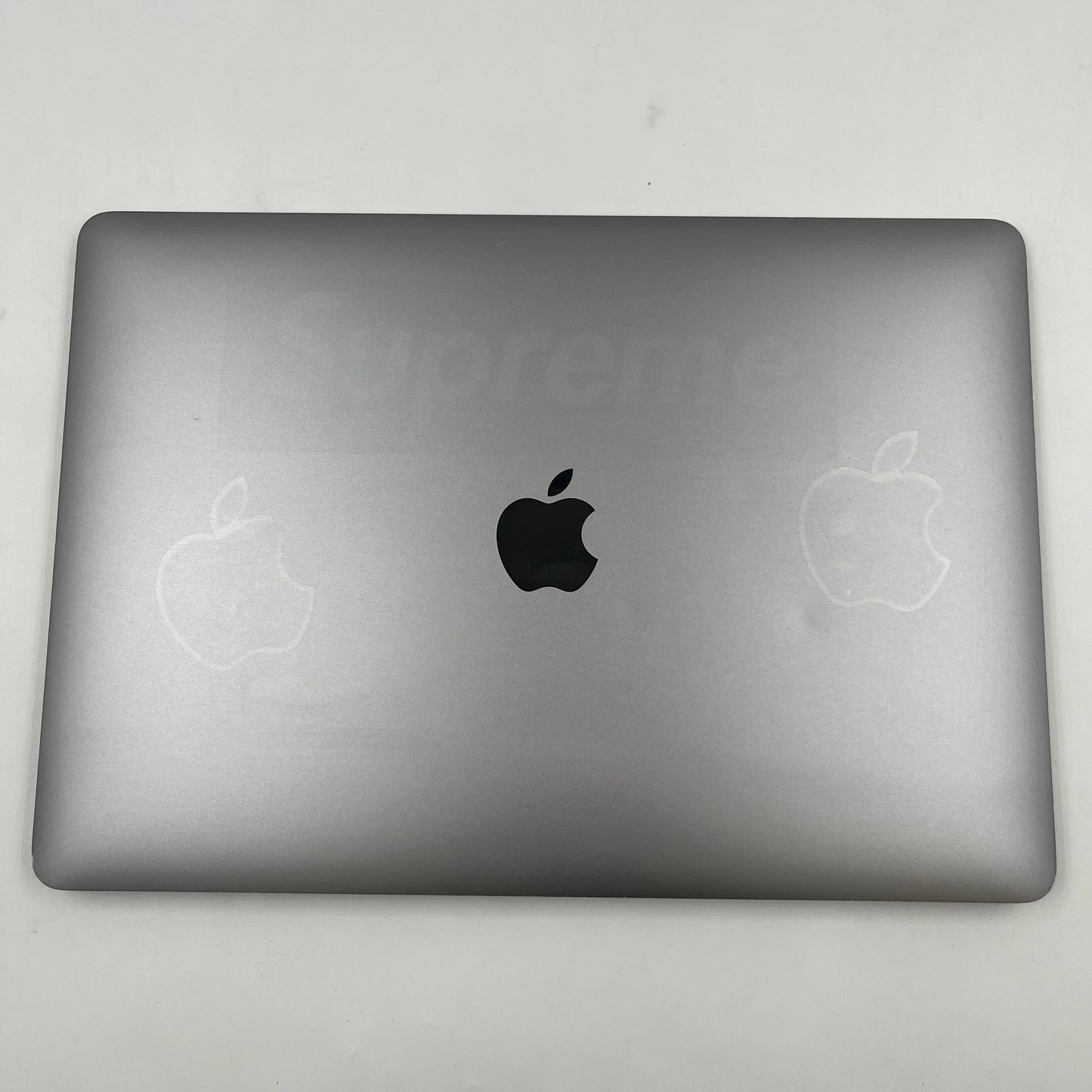 2019 Apple MacBook Air 13.3" i5 1.6GHz 8GB RAM 128GB SSD Space Gray A1932