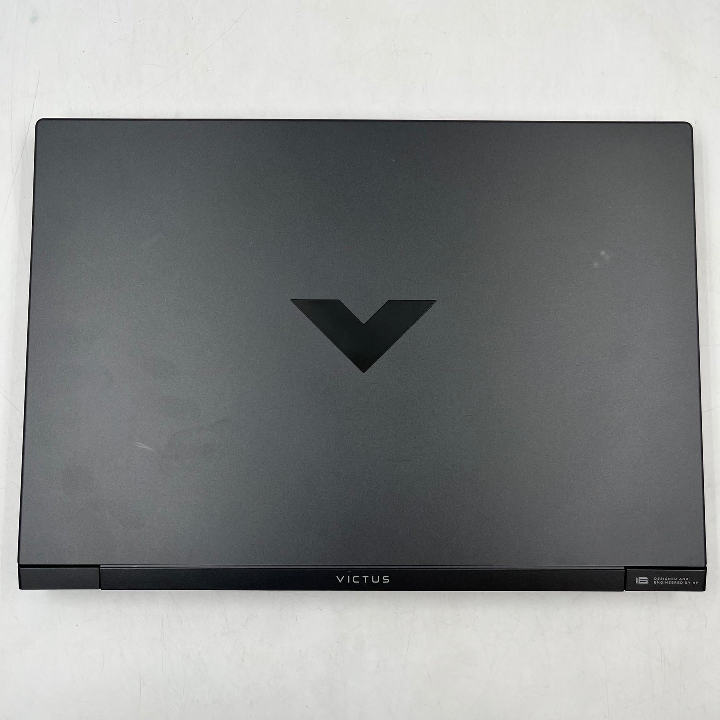 HP Victus 16-R0073CL 16" i7-13700HX 2.1GHz 32GB RAM 1TB SSD GeForce RTX 4060