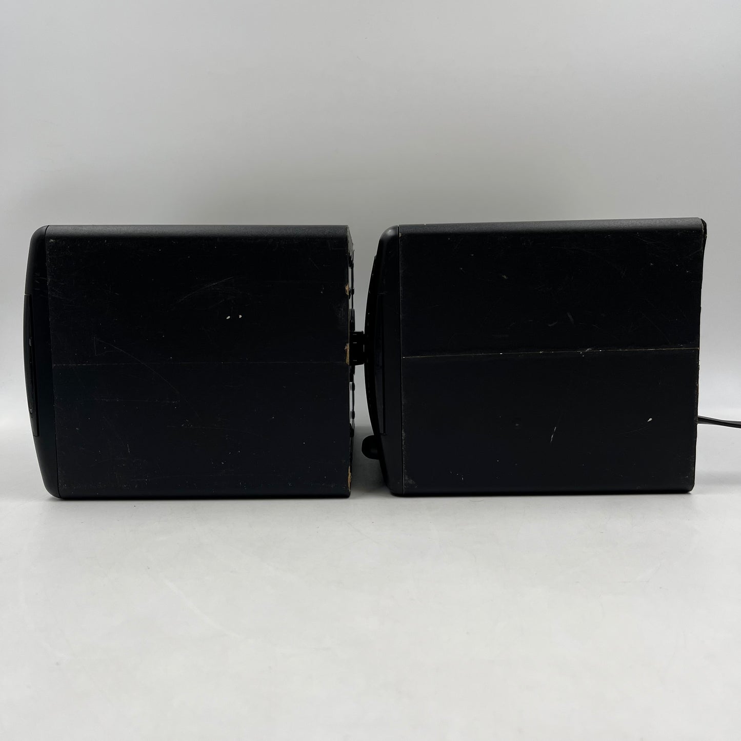 M-Audio AV 40 Studio Monitor Shelf Speakers