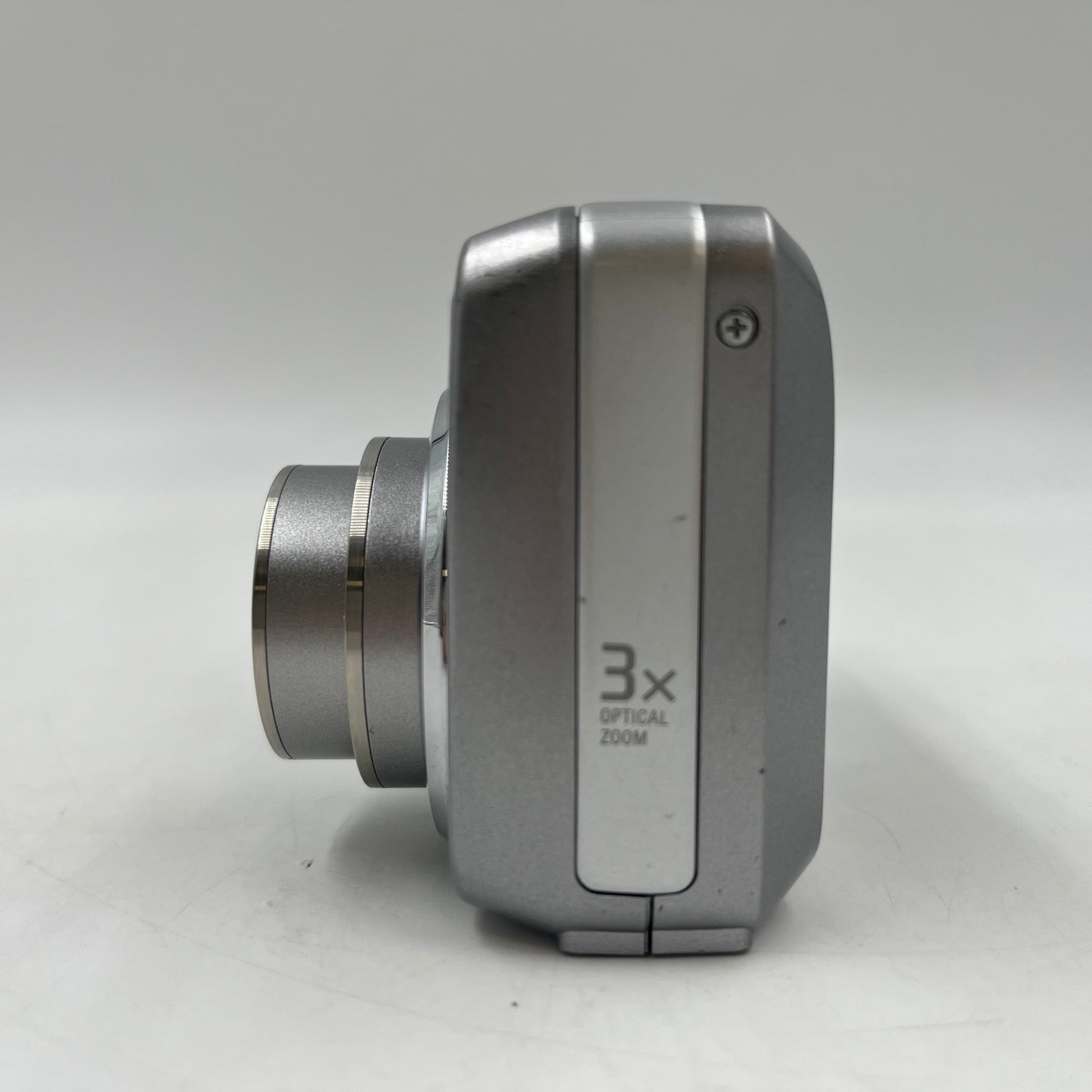 Sony CyberShot DSC-S80 4.1MP Digital Point-And-Shoot Camera