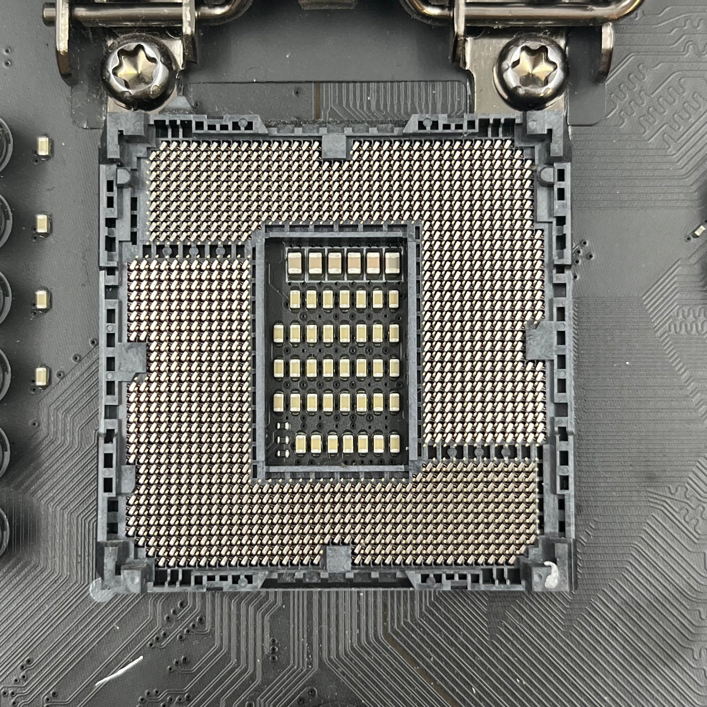 MSi Z370 Gaming M5 LGA 1151 ATX Motherboard