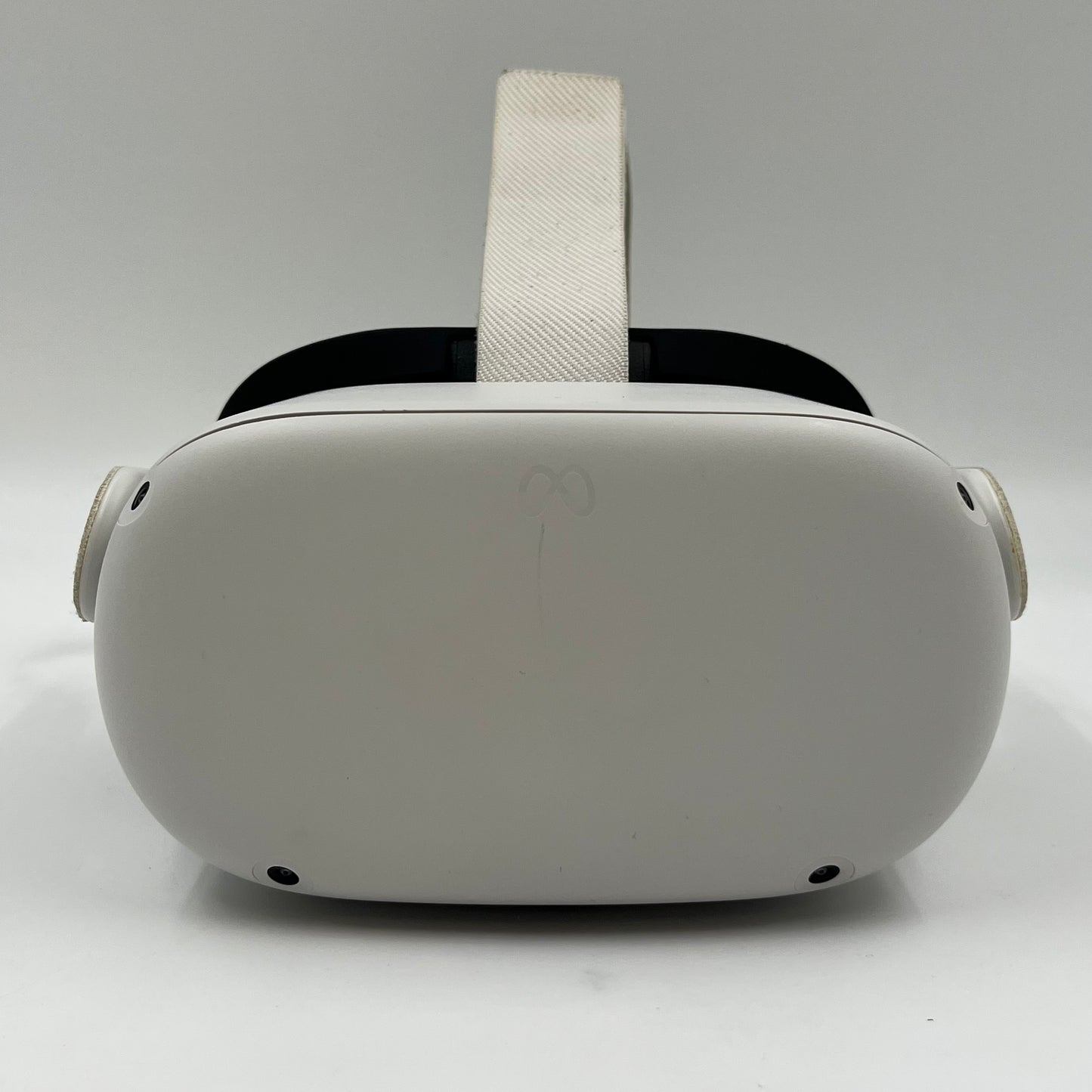 Meta Quest 2 64GB Standalone All-in-One VR Headset KW49CM