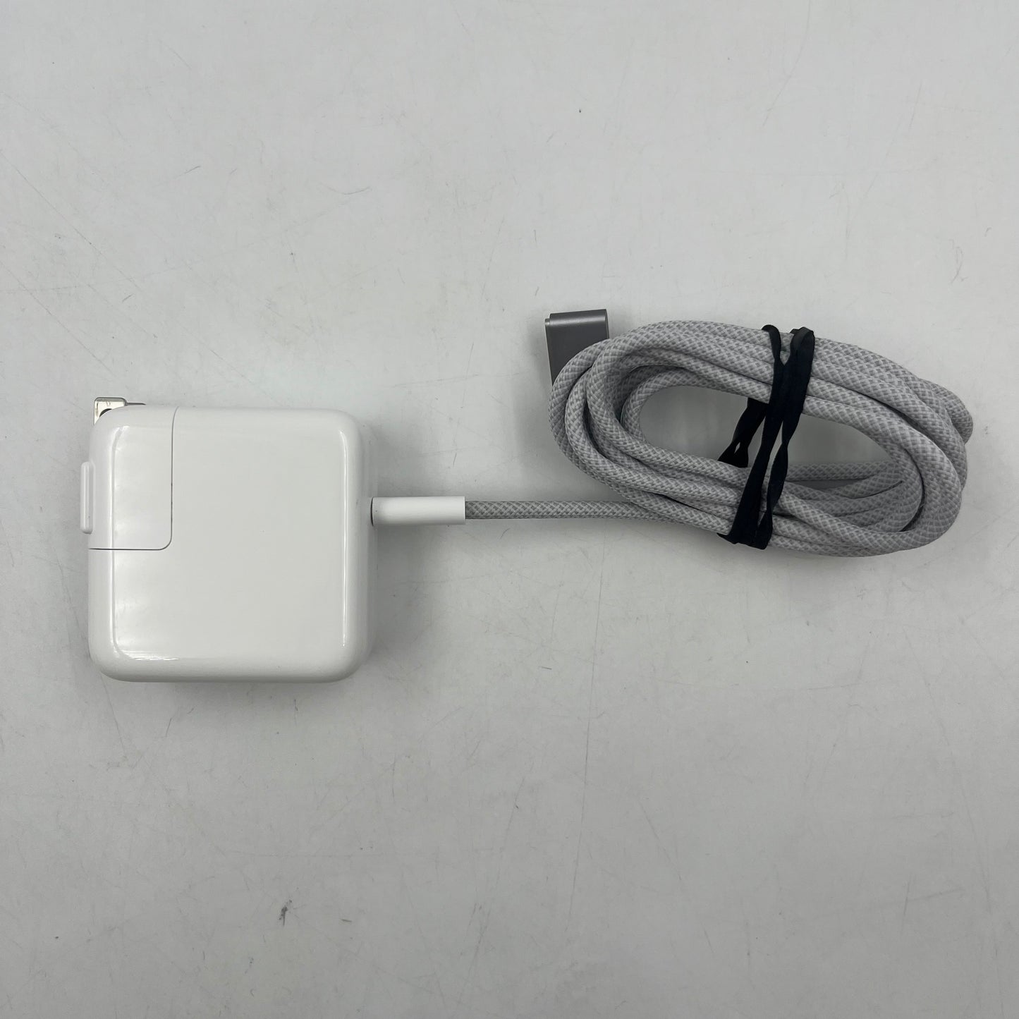 2024 Apple MacBook Air 13.6" M3 8C GPU 4.0GHz 8GB RAM 256GB SSD A3113
