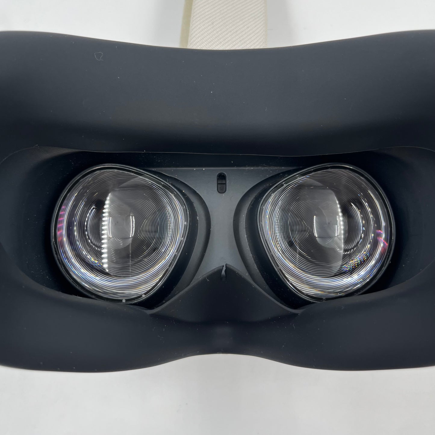 Meta Quest 2 128GB Standalone All-in-One VR Headset KW49CM