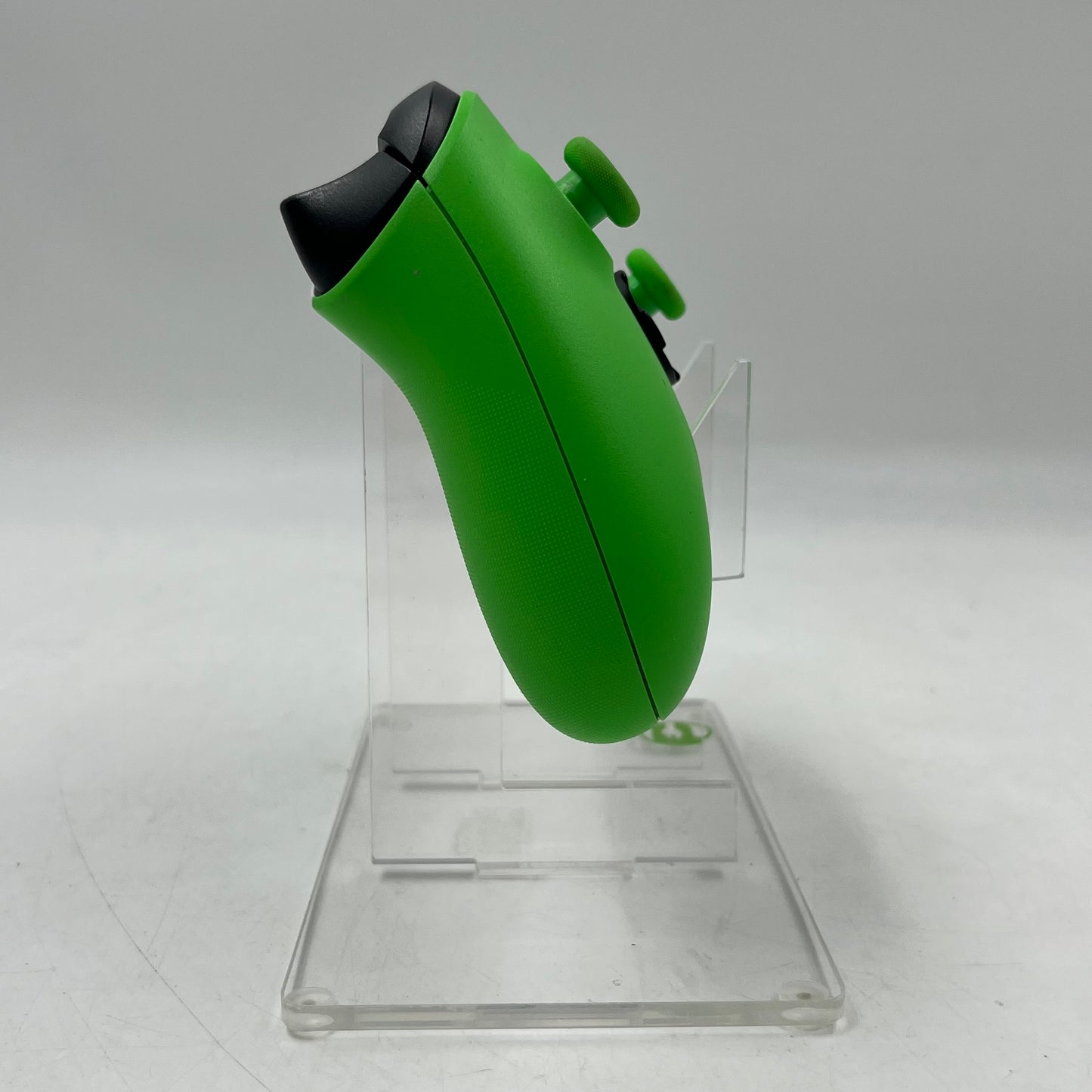 Microsoft Xbox Series X|S Wireless Controller Velocity Green 1914