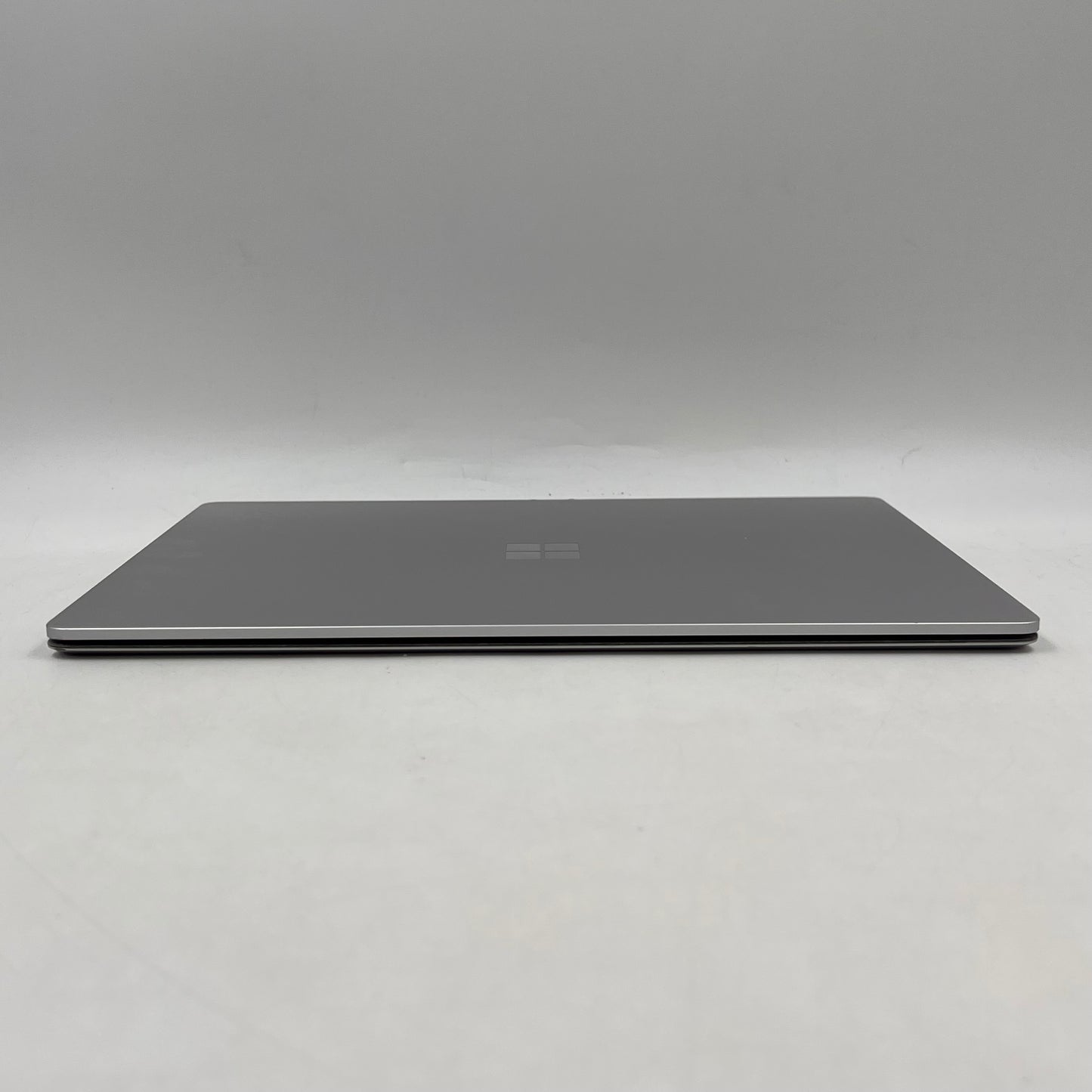 Microsoft Surface Laptop 4 1958 13.5" Ryzen 5 2.2GHz 8GB RAM 256GB SSD