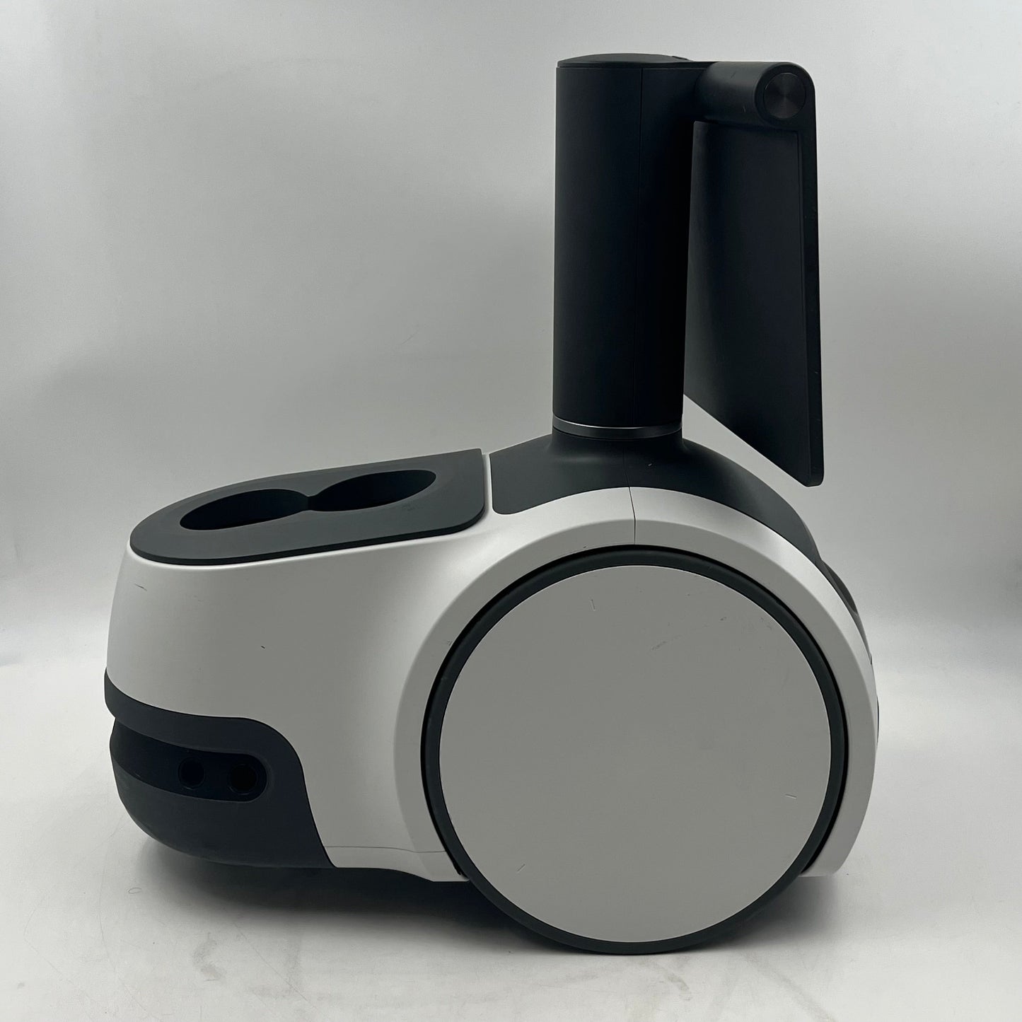 Amazon Astro Household Robot Black/White with Alexa B078NSDFSB