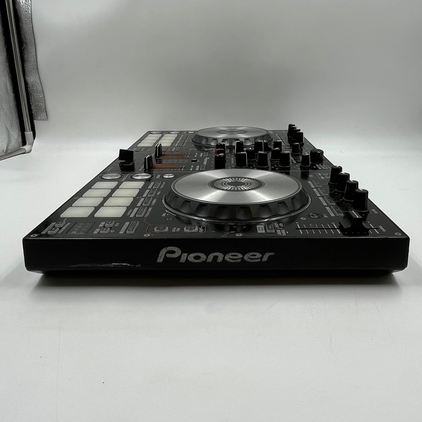 Pioneer DJ DDJ-SR 2-Channel 2-channel DJ Controller