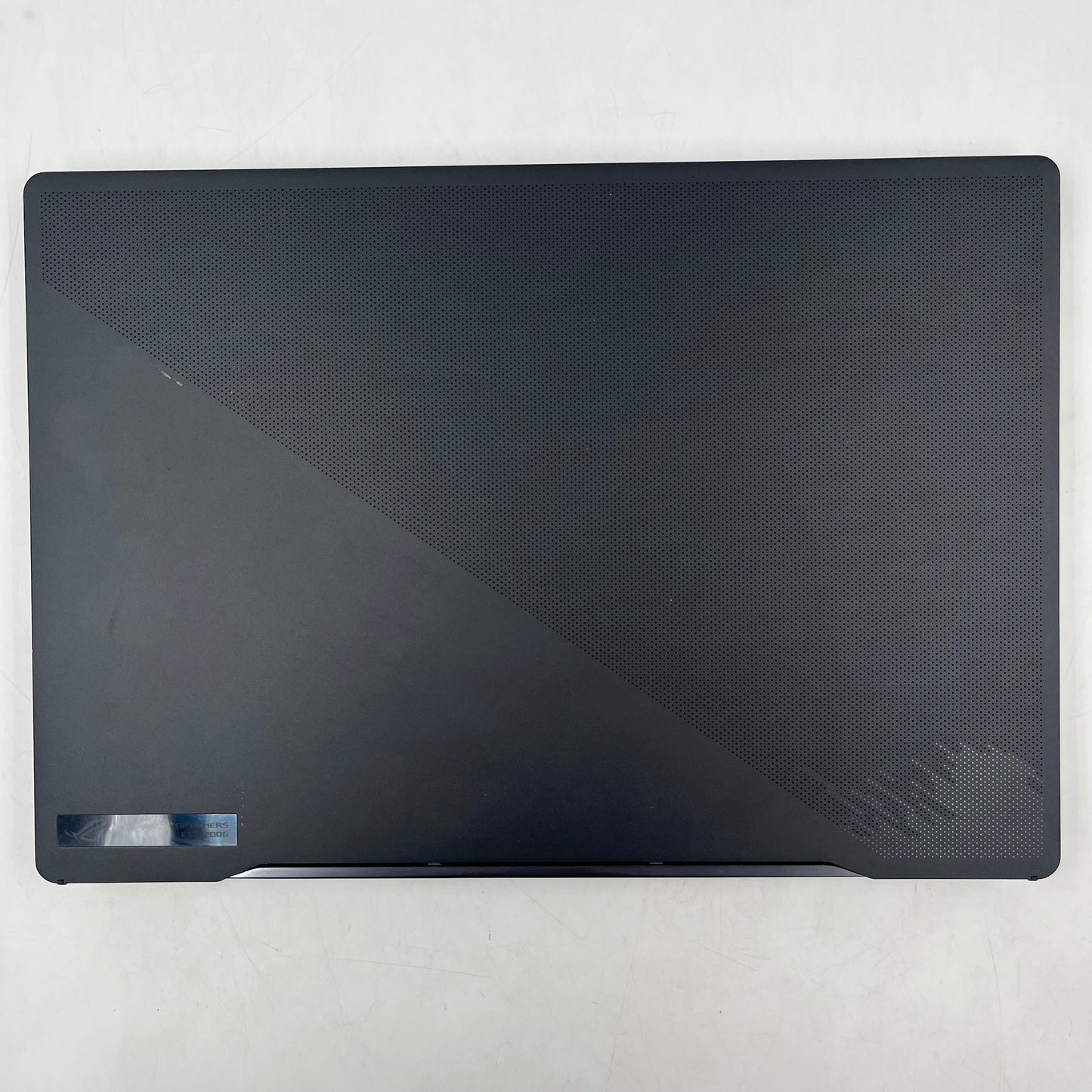 Asus ROG Zephyrus M16 GU604 i9-13900H 2.6GHz 32GB RAM 1TB SSD GeForce RTX 4070