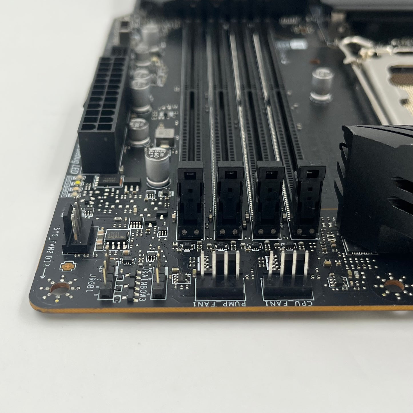 MSi MAG Z690 Tomahawk LGA 1700 ATX Motherboard