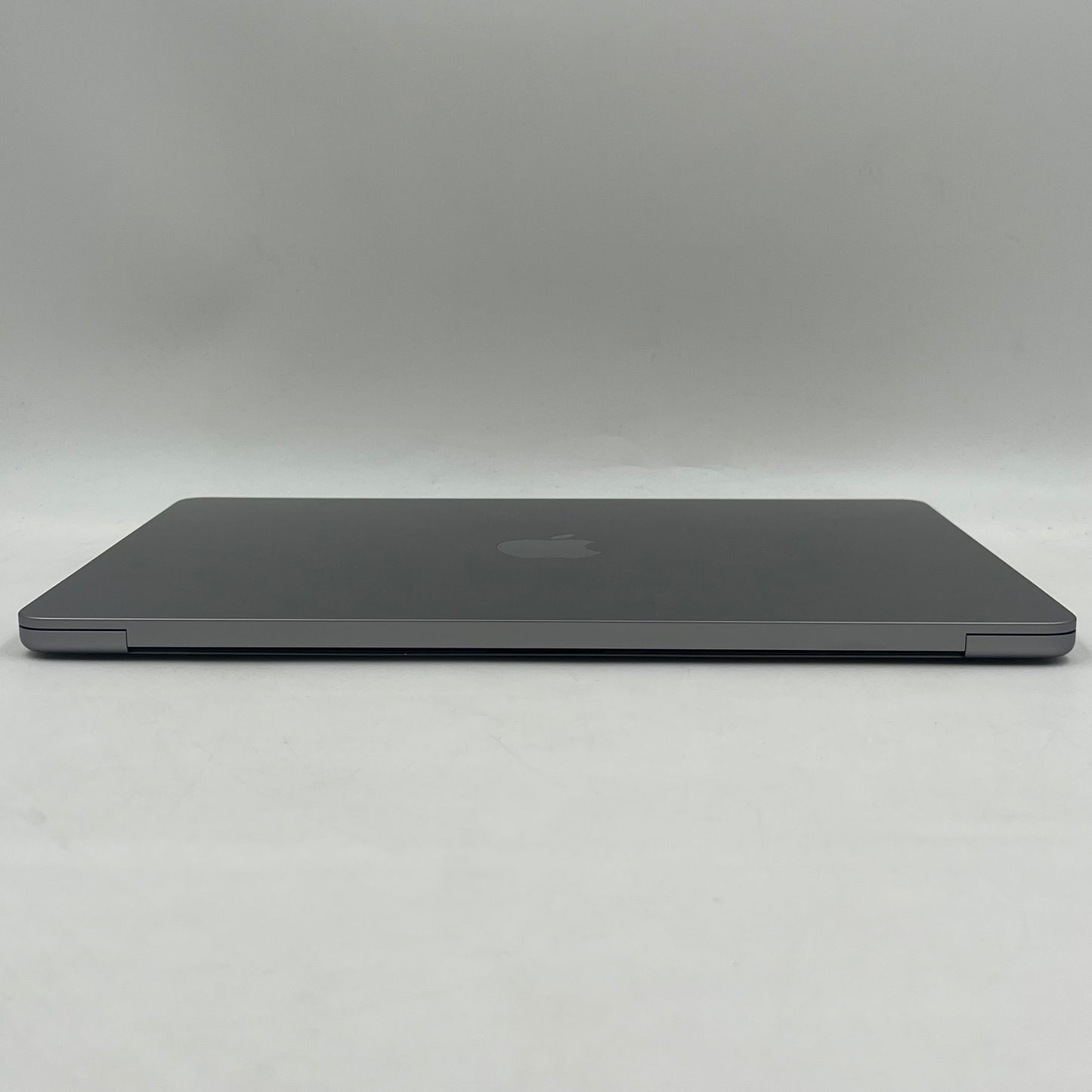 2024 Apple MacBook Air 13.6" M3 8C GPU 4.0GHz 8GB RAM 256GB SSD A3113