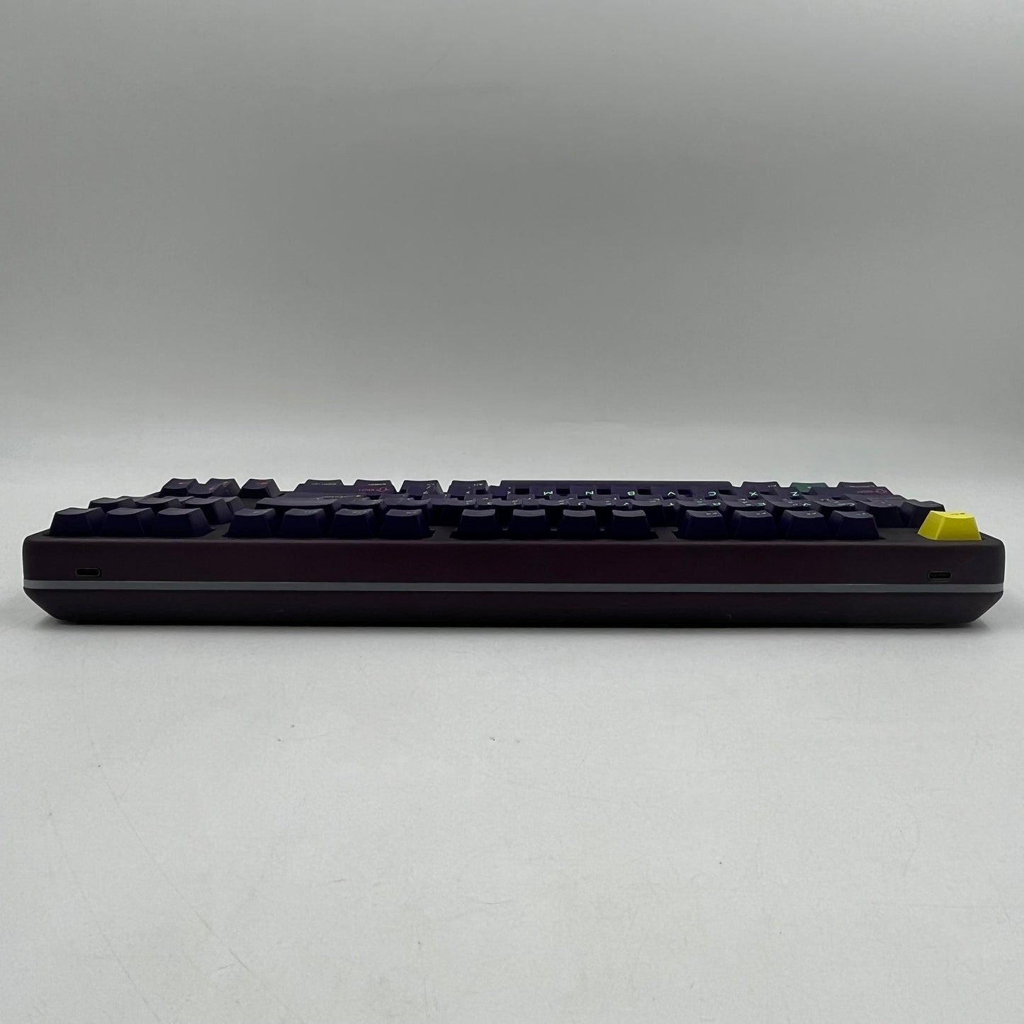 Drop Amethyst Gemstone Wired Mechanical Keyboard
