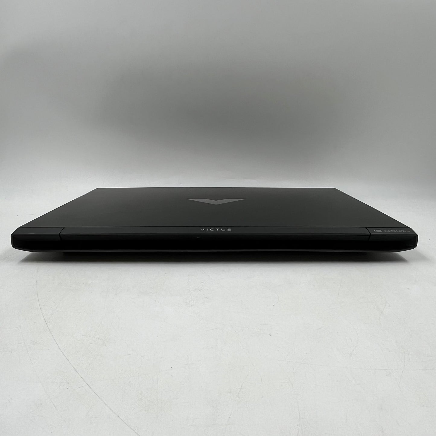 HP Victus 16-R0073CL 16" i7-13700HX 2.1GHz 32GB RAM 1TB SSD GeForce RTX 4060
