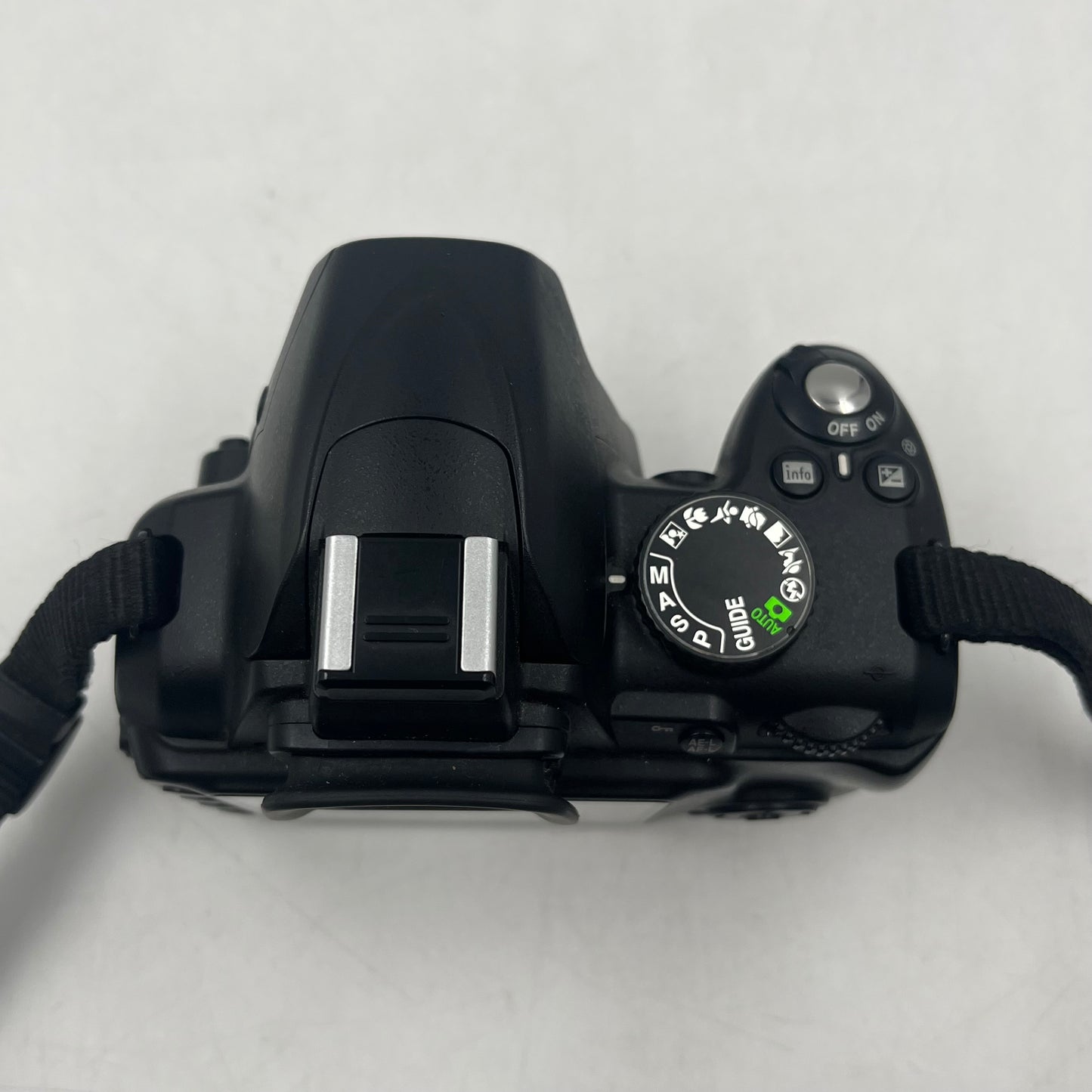 Nikon D3000 10.0MP DSLR Camera Body Only