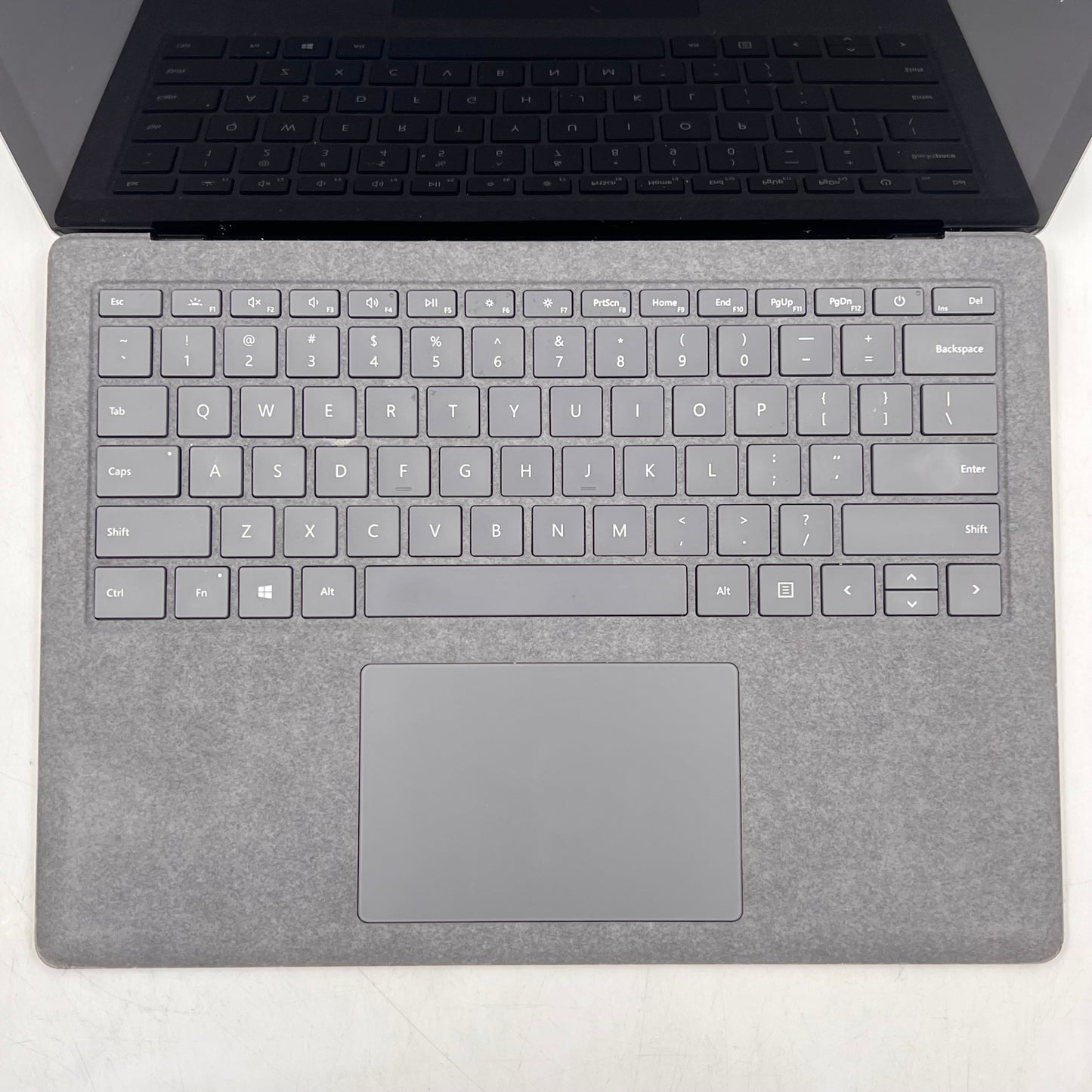 Microsoft Surface Laptop 4 1958 13.5" Ryzen 5 2.2GHz 8GB RAM 256GB SSD
