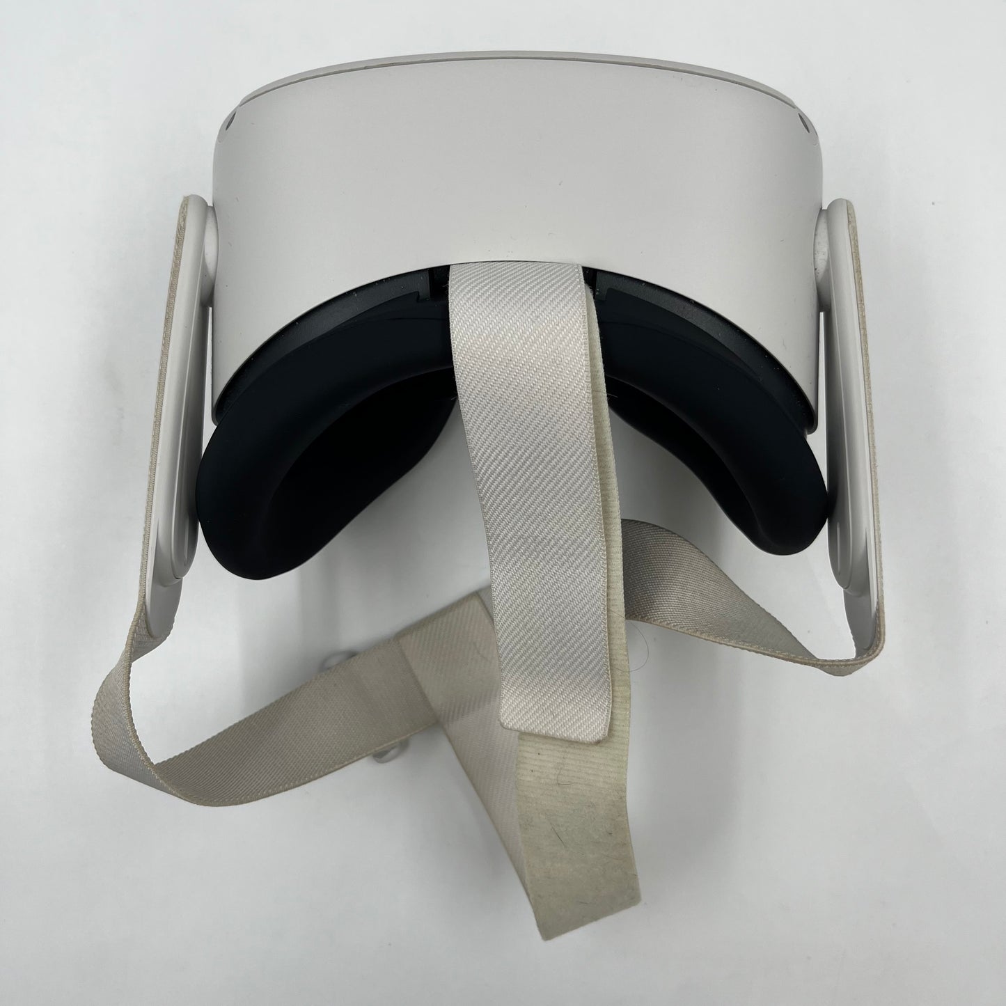 Meta Quest 2 128GB Standalone All-in-One VR Headset KW49CM