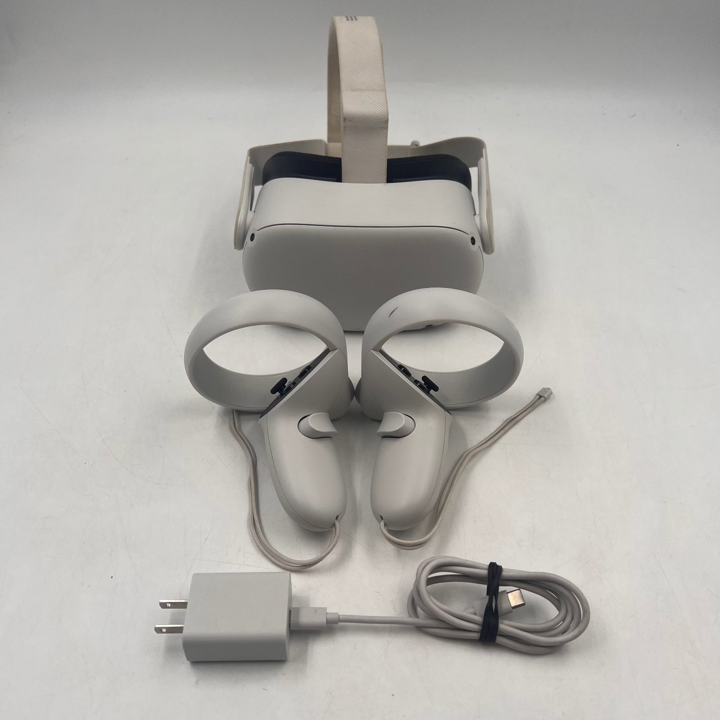 Meta Quest 2 64GB Standalone All-in-One VR Headset KW49CM