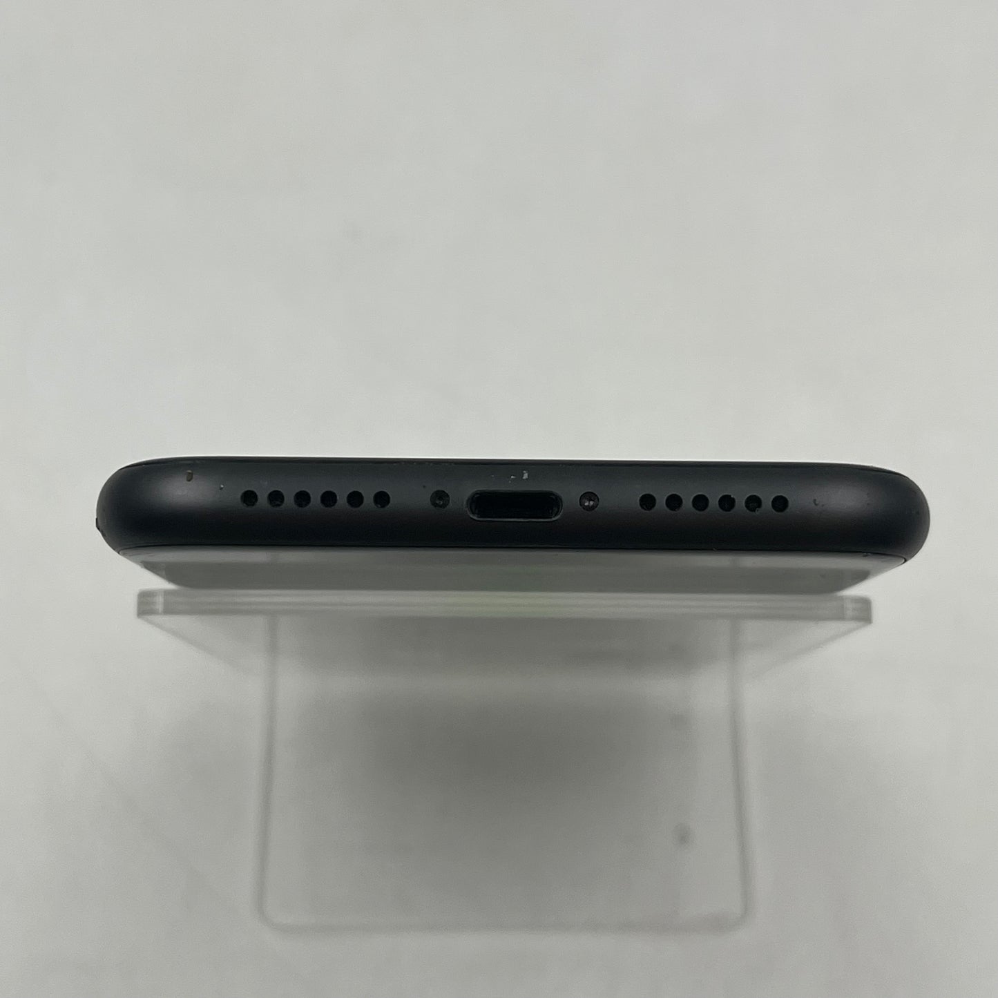 T-Mobile Apple iPhone 11 64GB 14.2 Black MWJE2LL/A