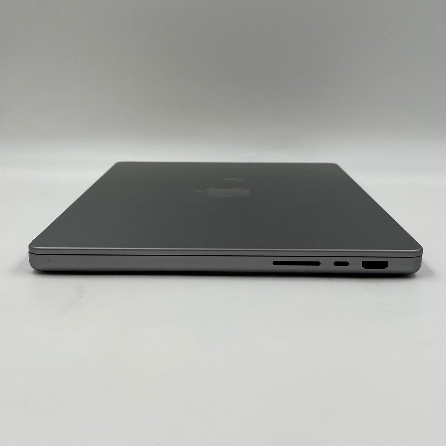 2021 Apple MacBook Pro 14" M1 Pro 16C GPU 3.2GHz 32GB RAM 512GB SSD A2442