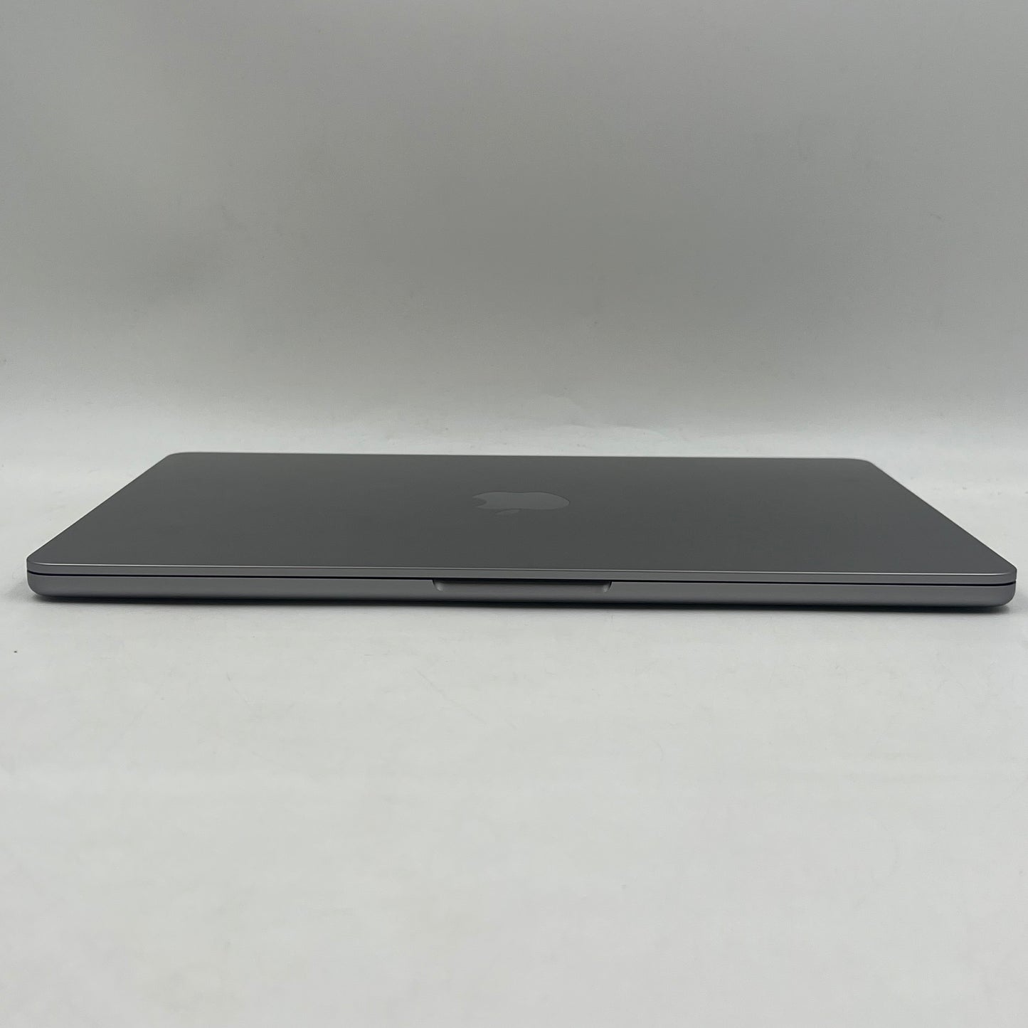 2024 Apple MacBook Air 13.6" M3 8C GPU 4.0GHz 8GB RAM 256GB SSD A3113